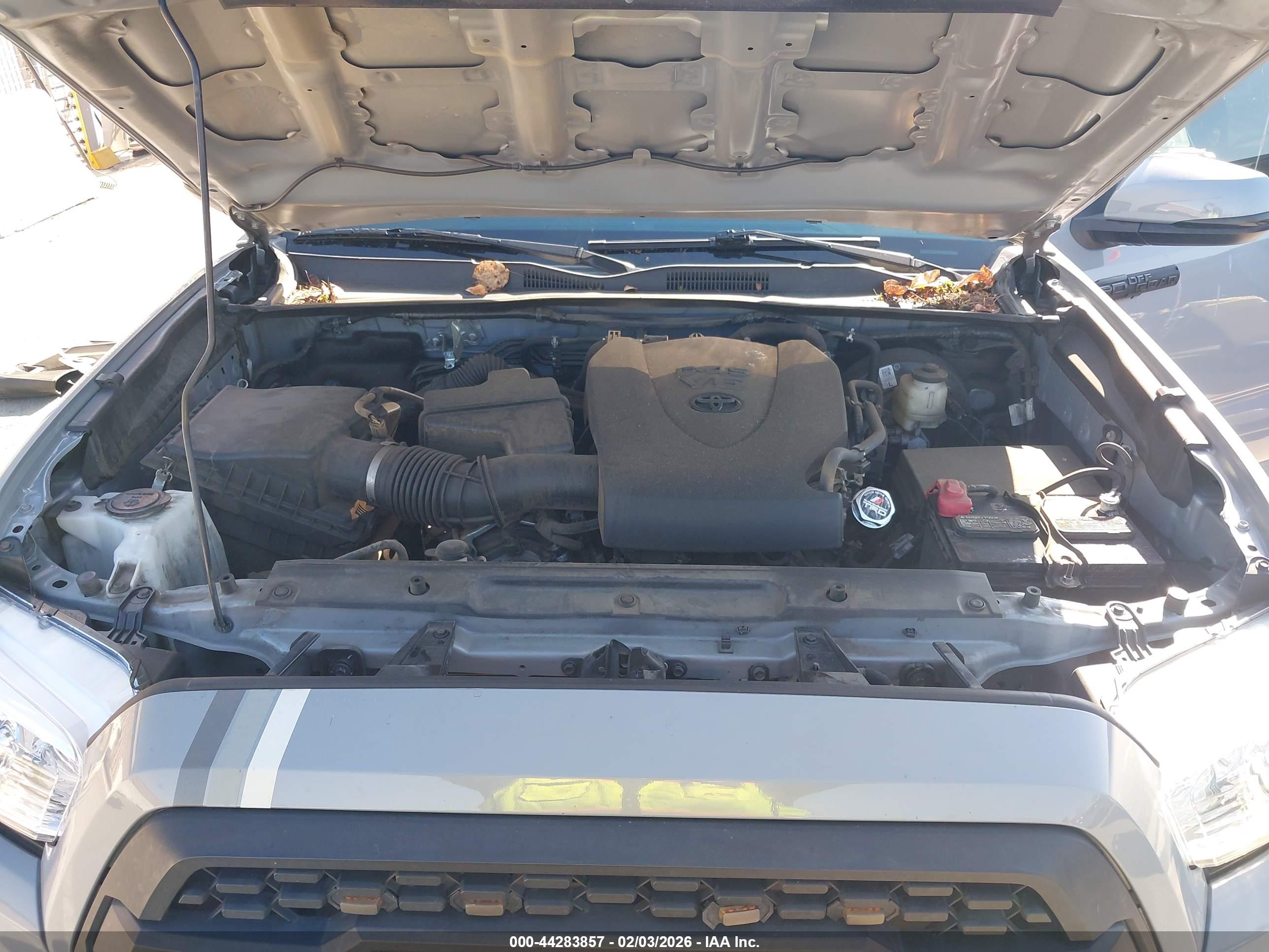TOYOTA TACOMA image 10