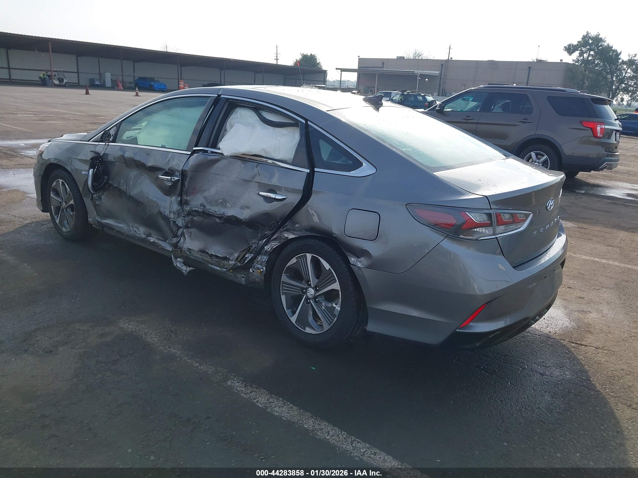 HYUNDAI SONATA image 3