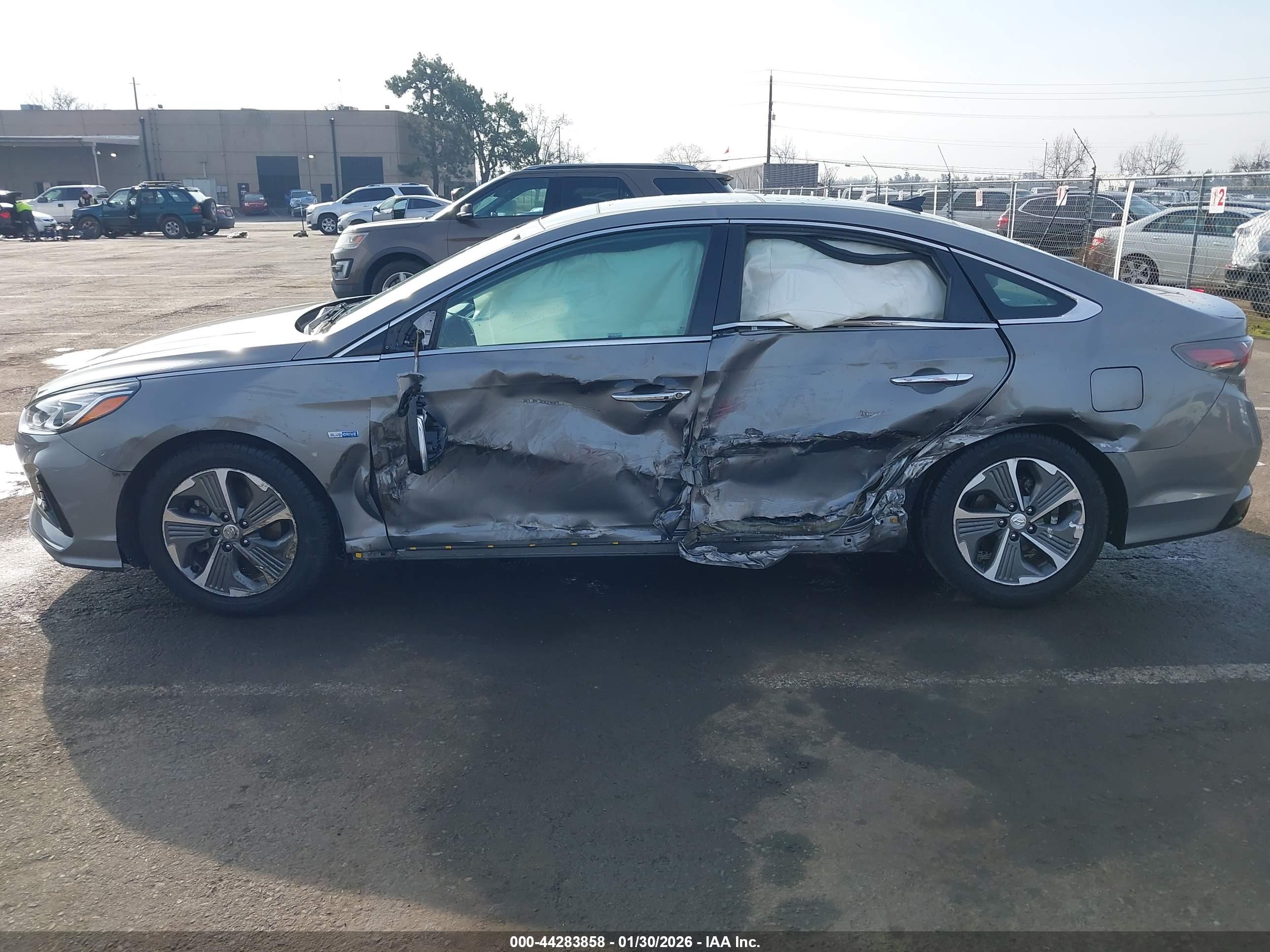 HYUNDAI SONATA image 6