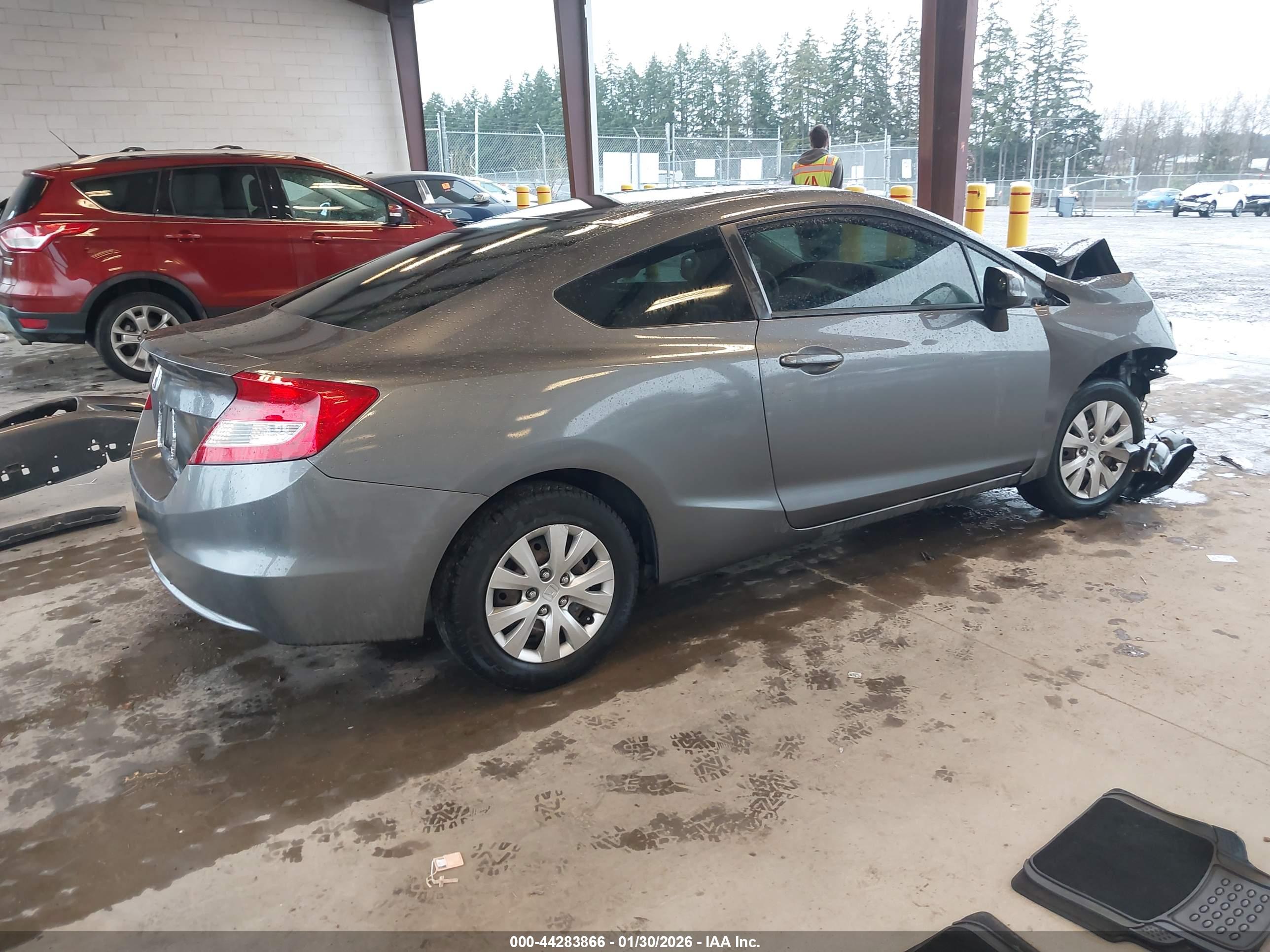 HONDA CIVIC image 4