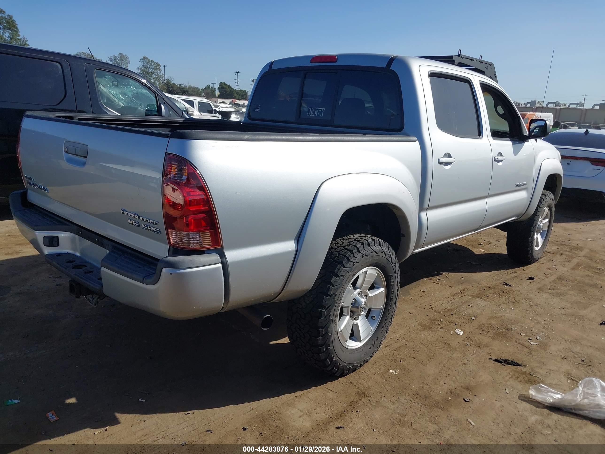 TOYOTA TACOMA image 4