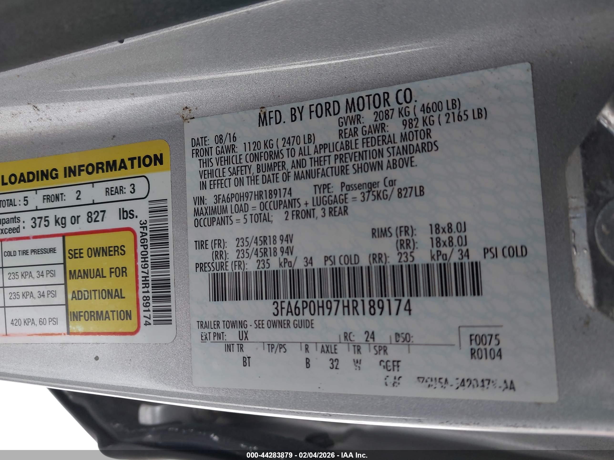 FORD FUSION image 9