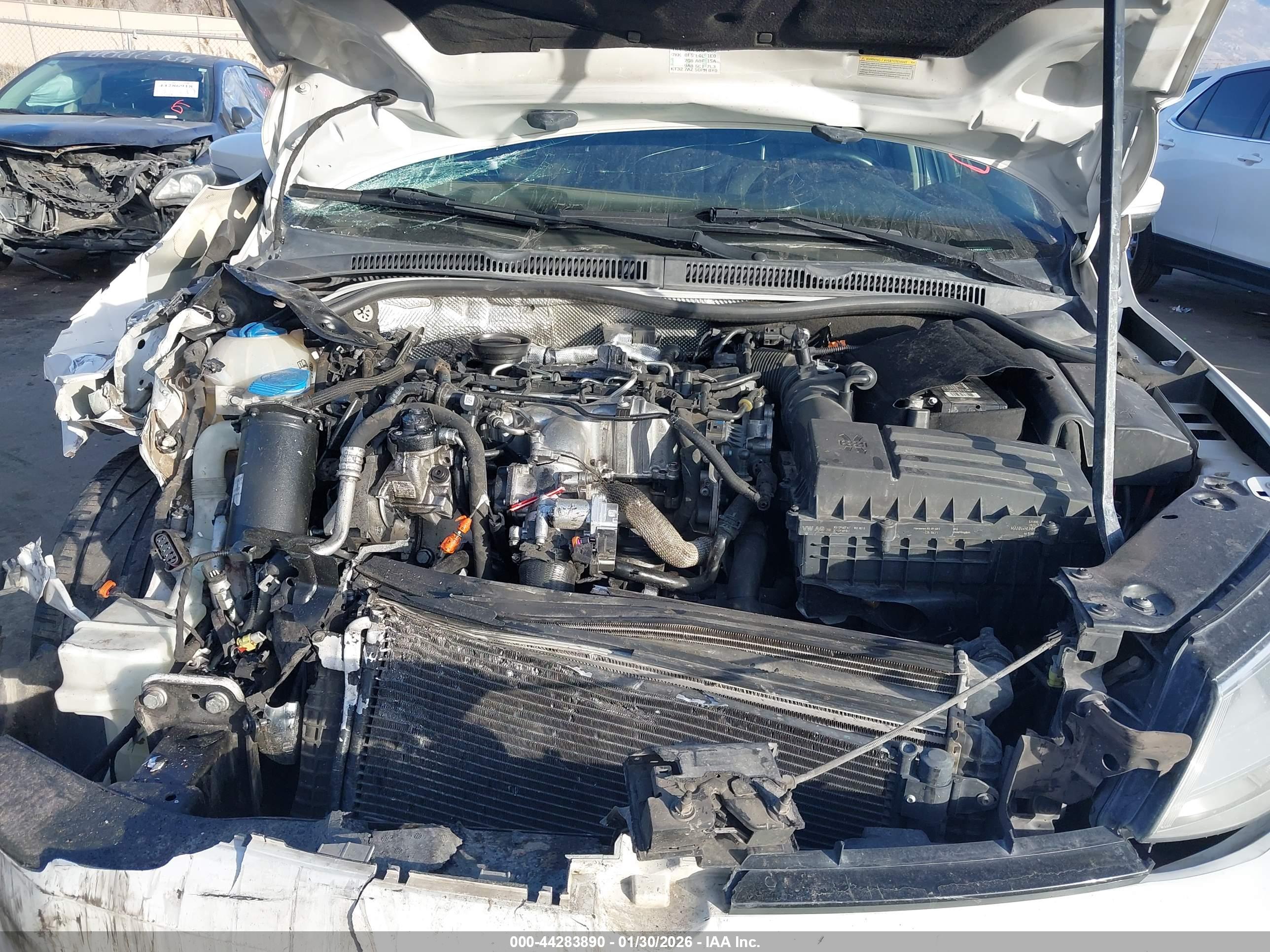 VOLKSWAGEN JETTA image 10