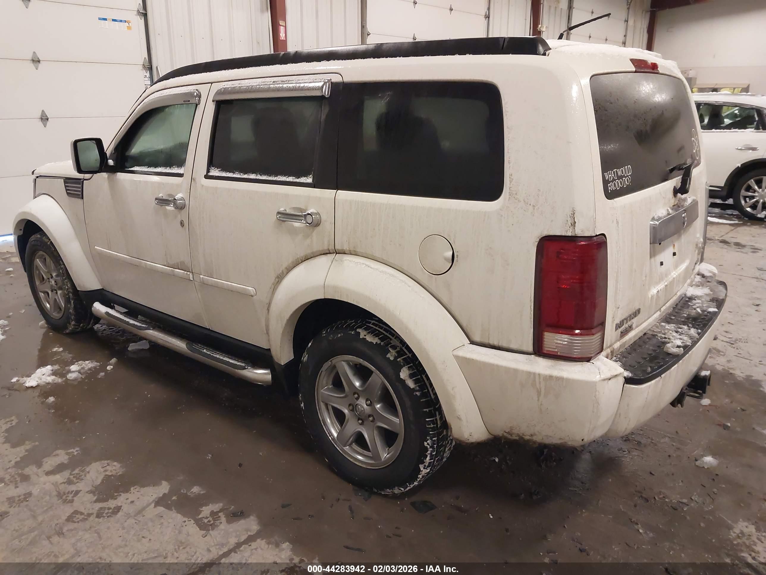DODGE NITRO image 3