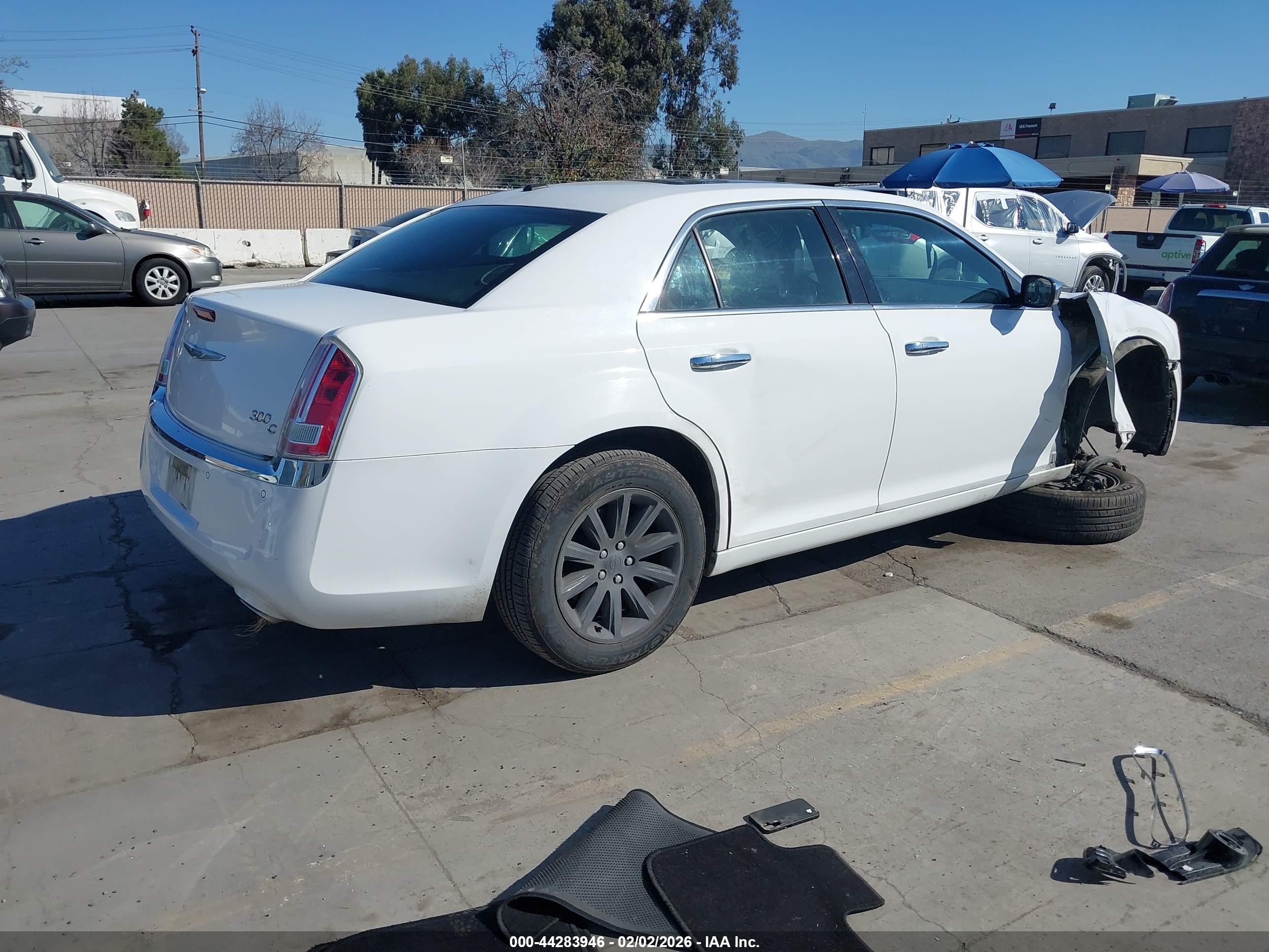 CHRYSLER 300C image 4