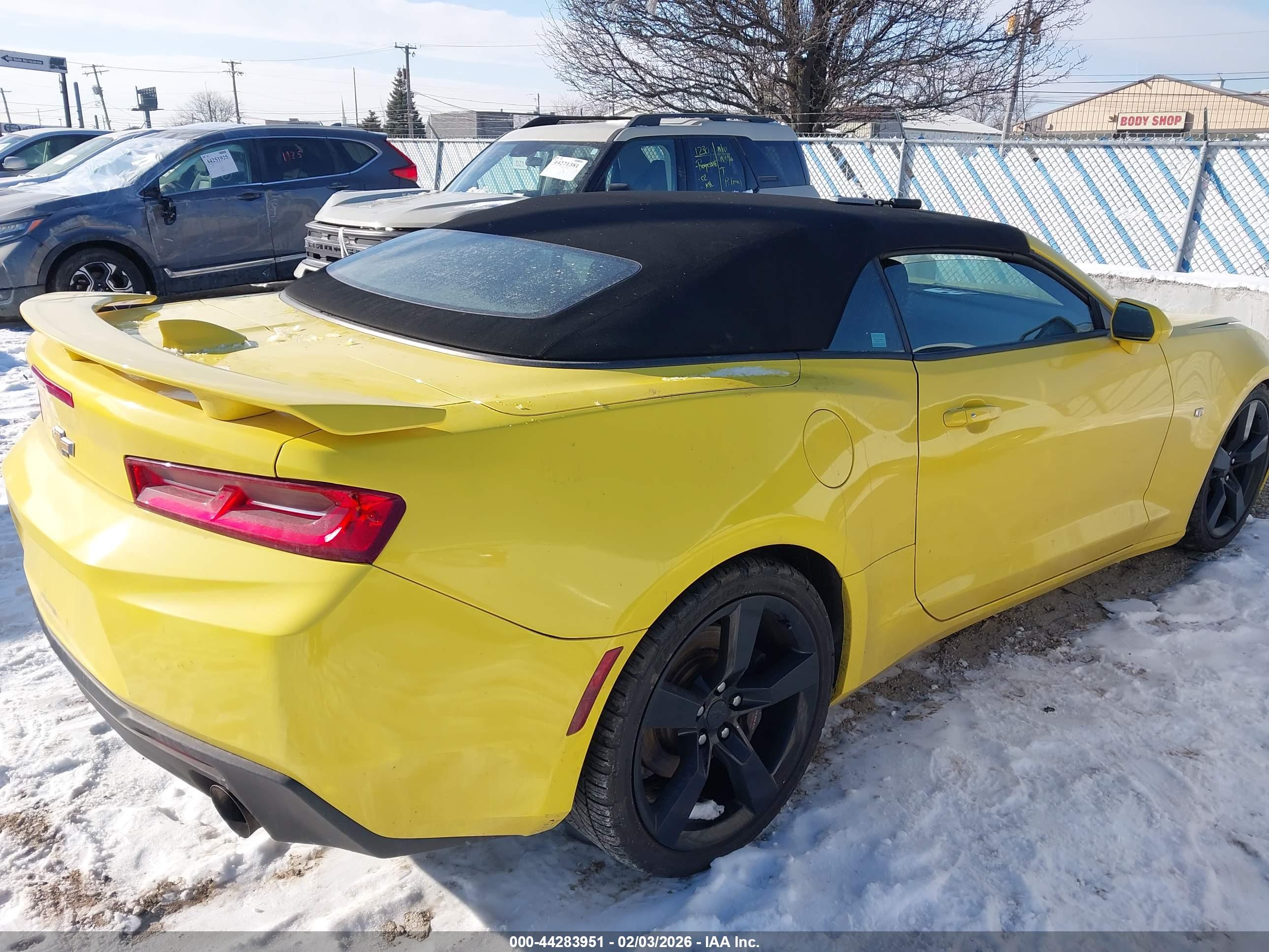 CHEVROLET CAMARO image 4