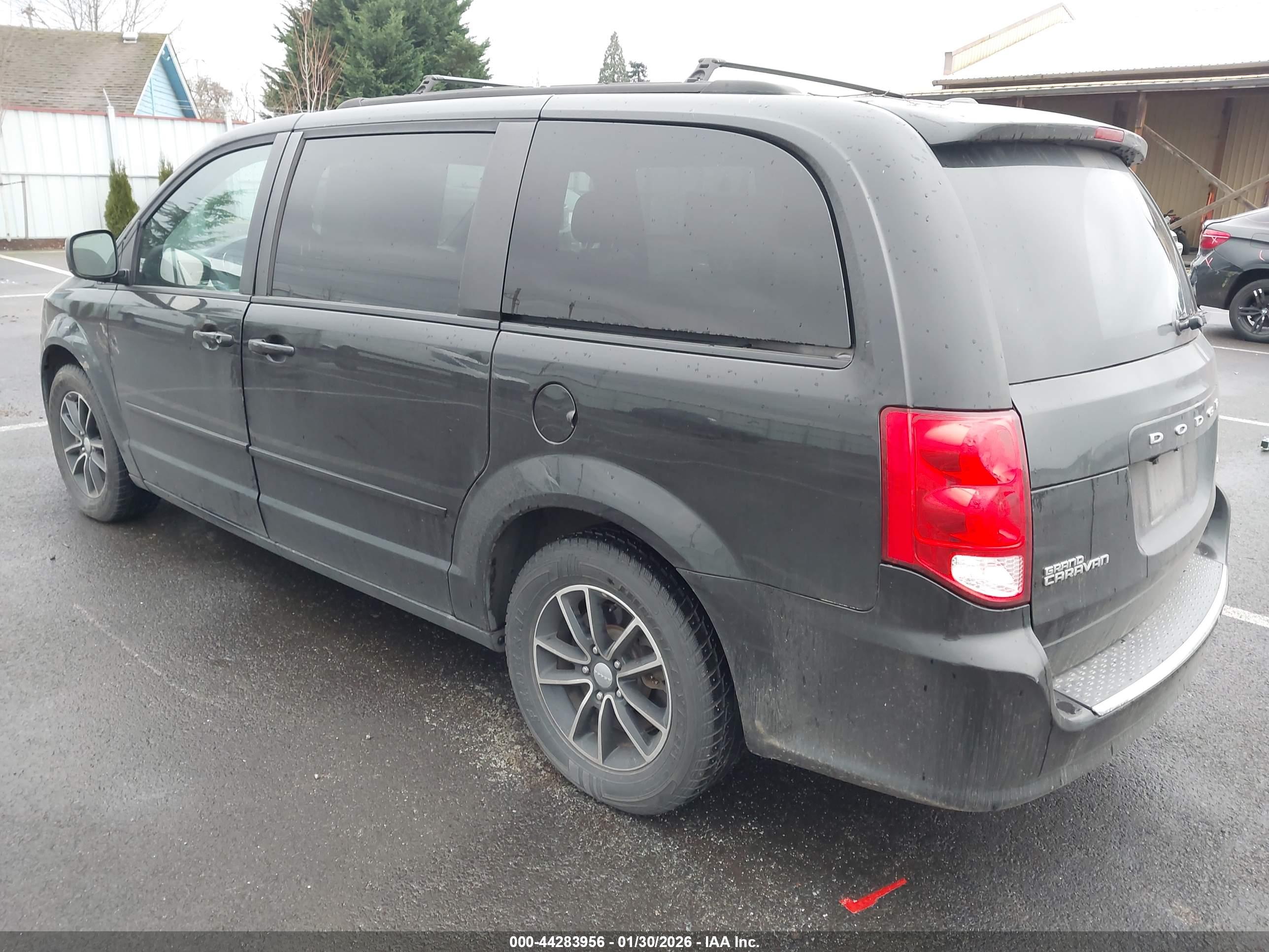 DODGE GRAND image 3