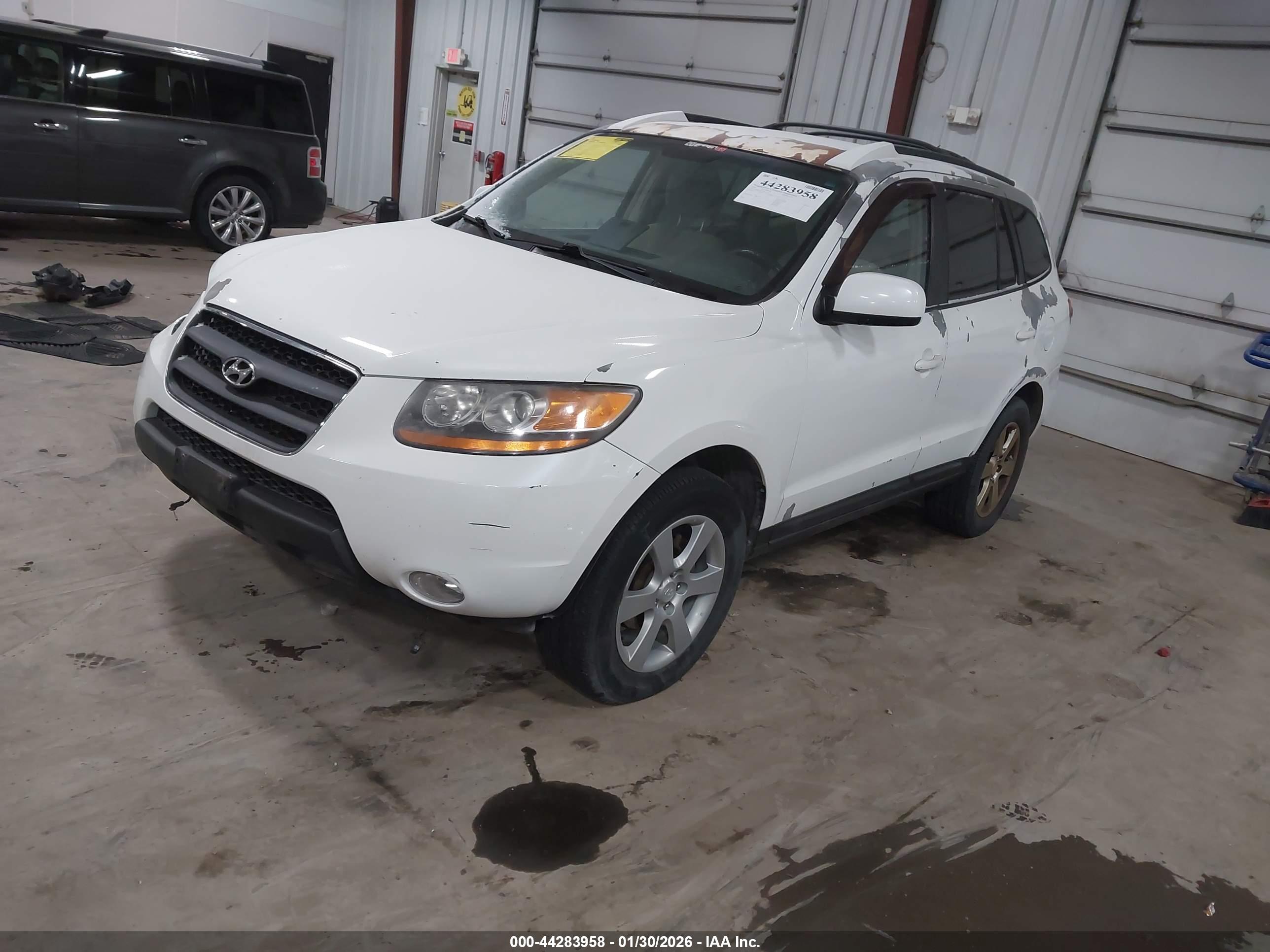 HYUNDAI SANTA image 2