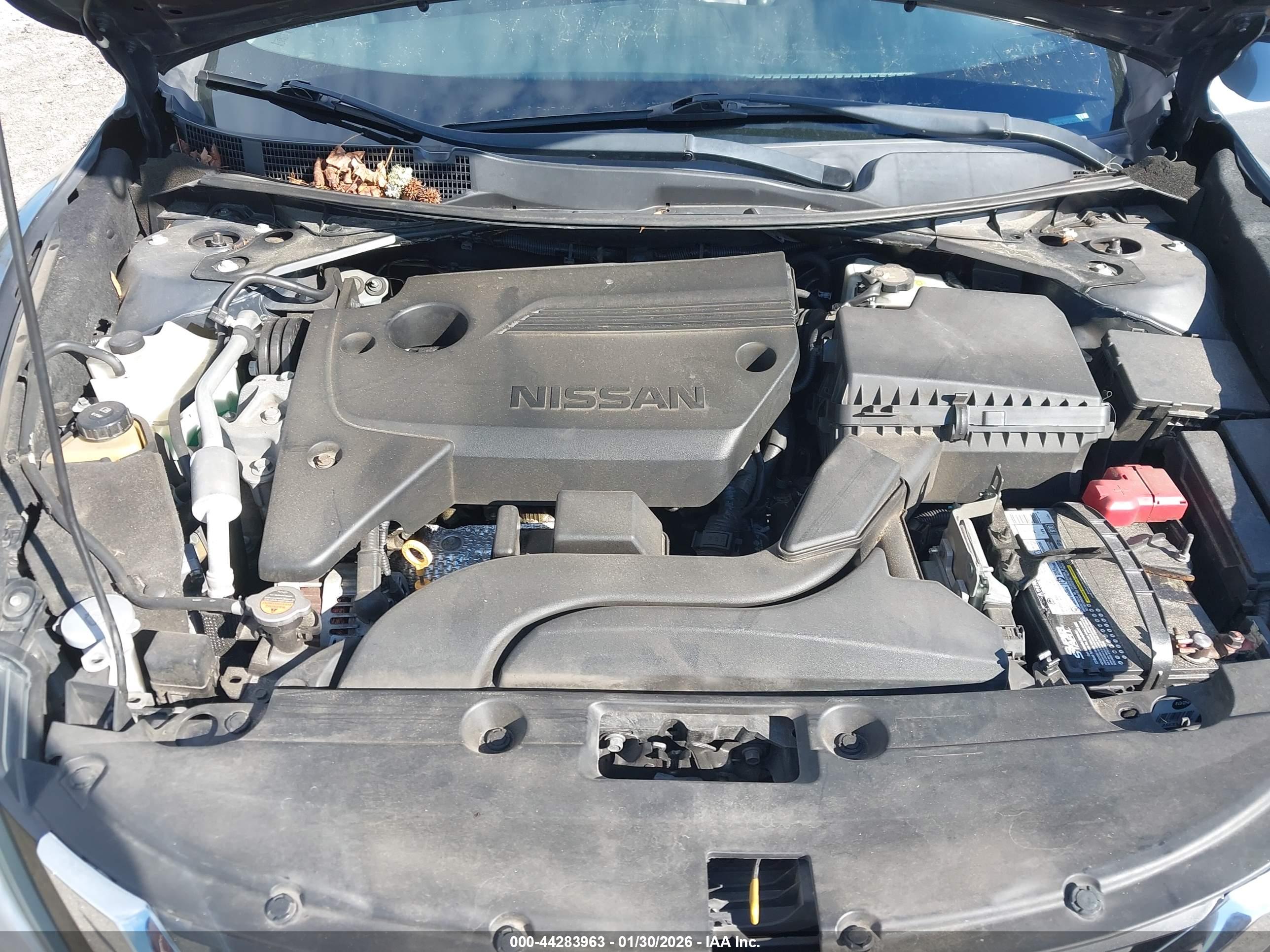 NISSAN ALTIMA image 10