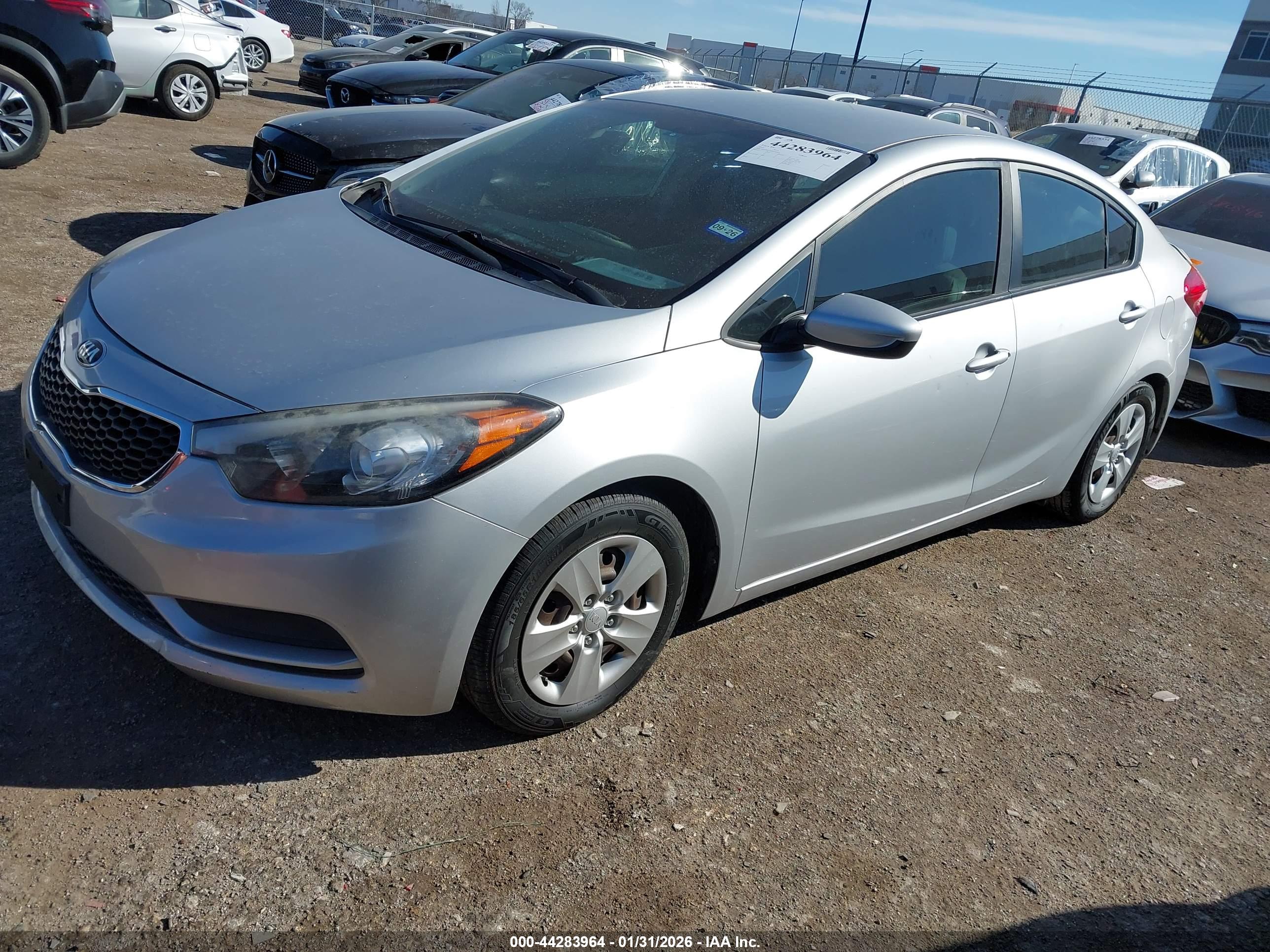 KIA FORTE image 2