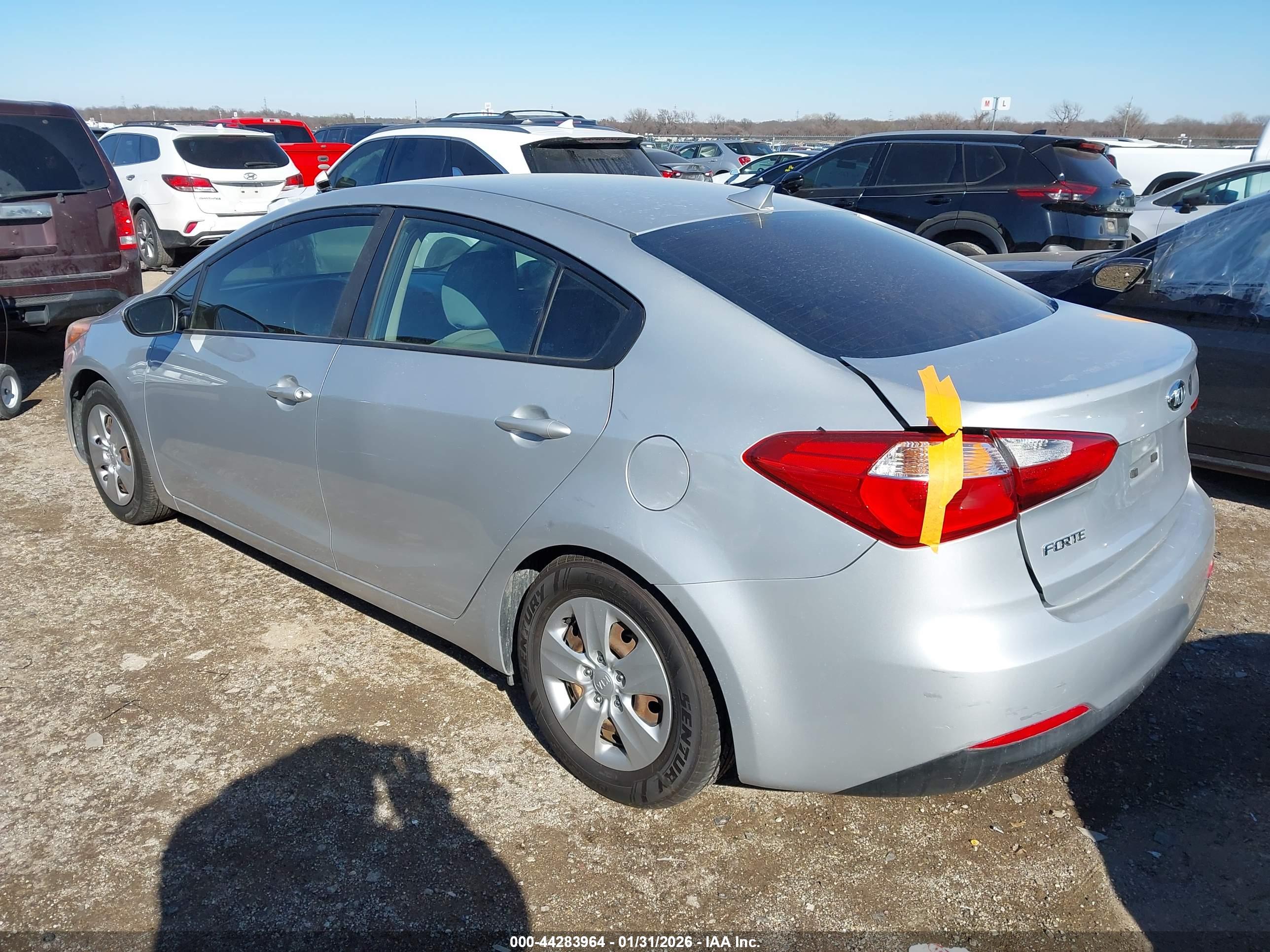 KIA FORTE image 3