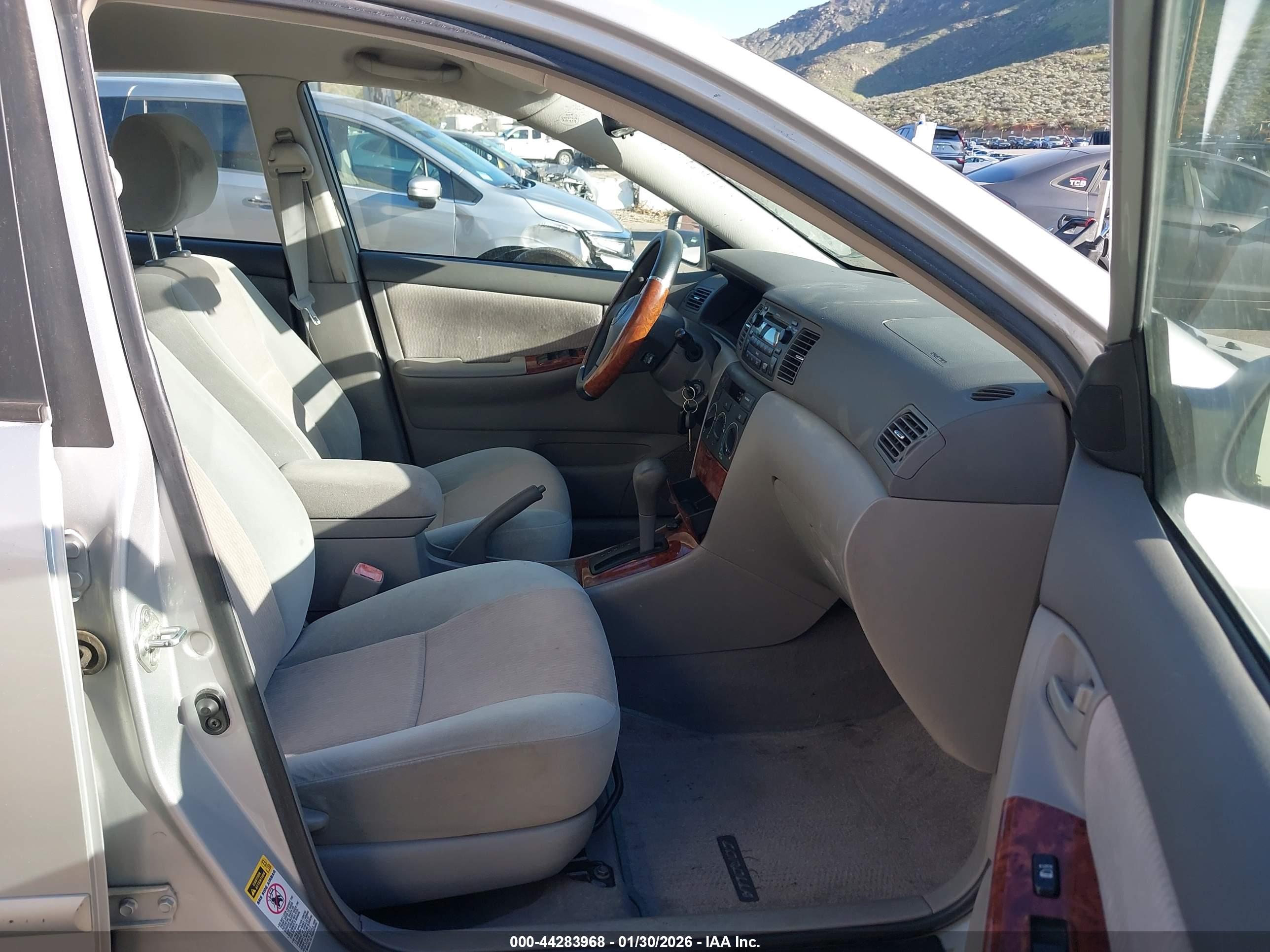 TOYOTA COROLLA image 5