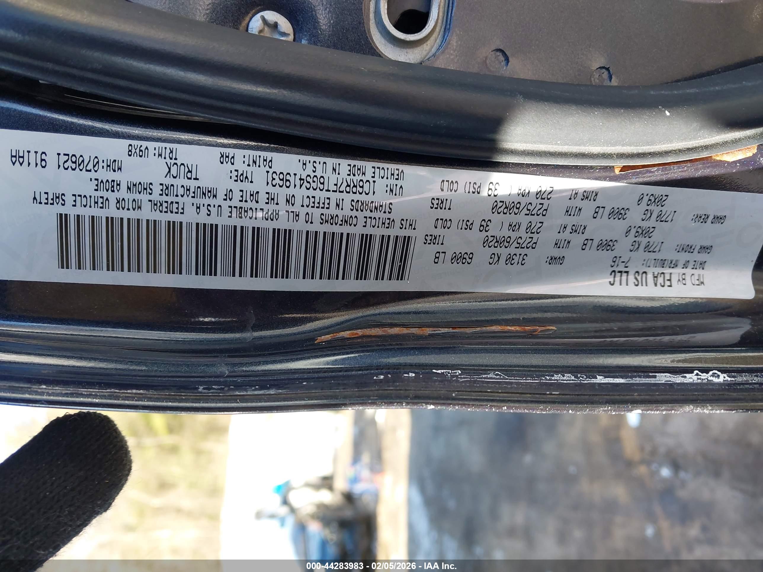 RAM 1500 image 9