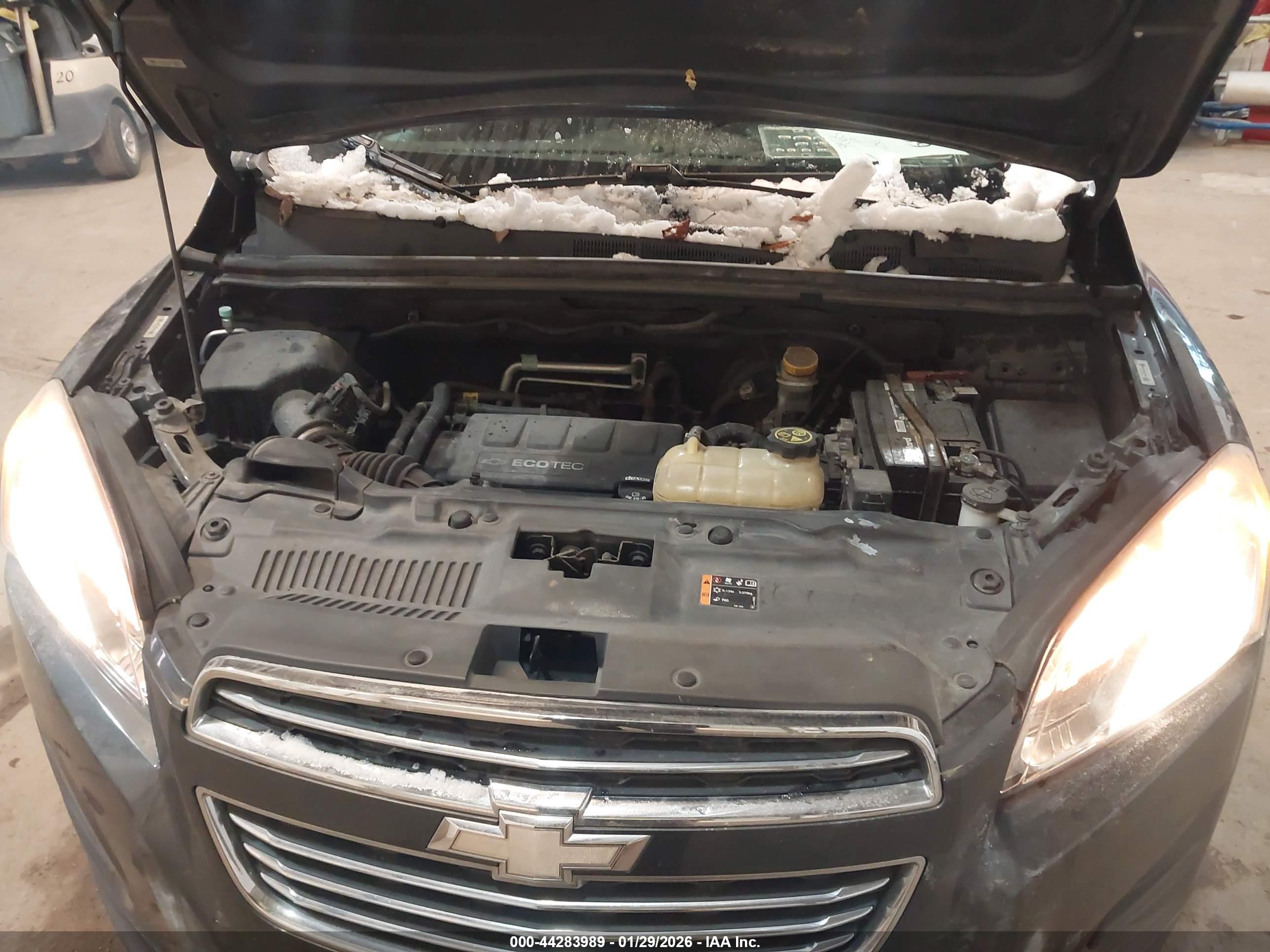 CHEVROLET TRAX image 10