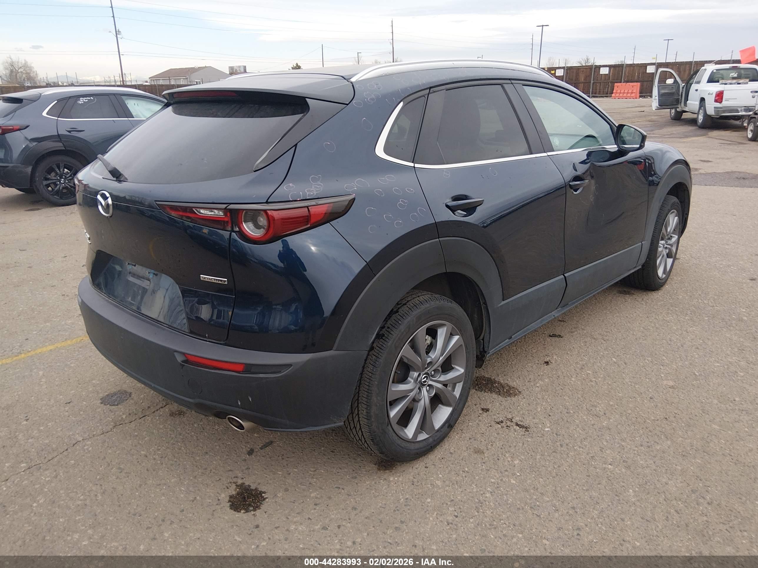 MAZDA CX-30 image 4