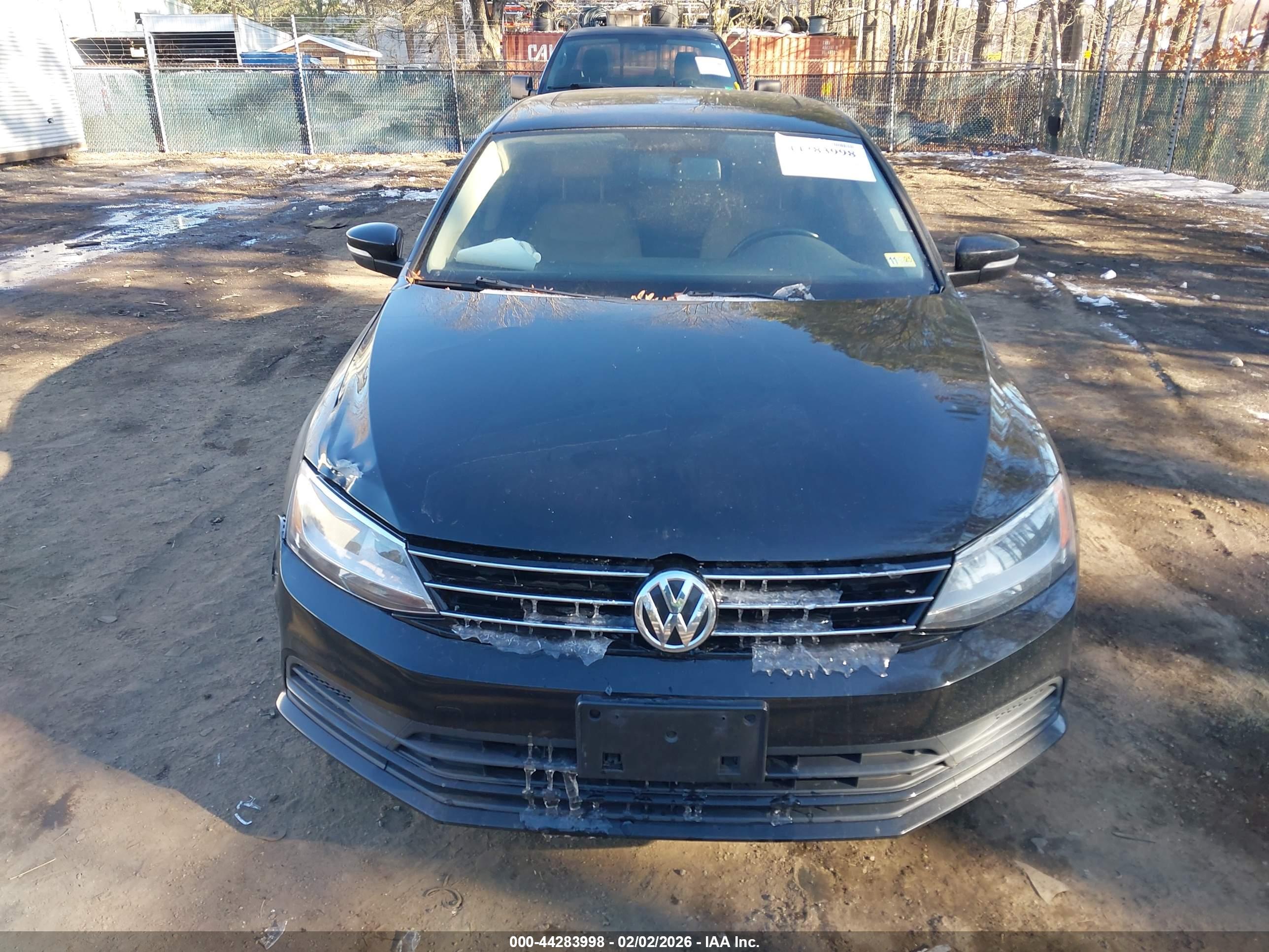 VOLKSWAGEN JETTA image 6