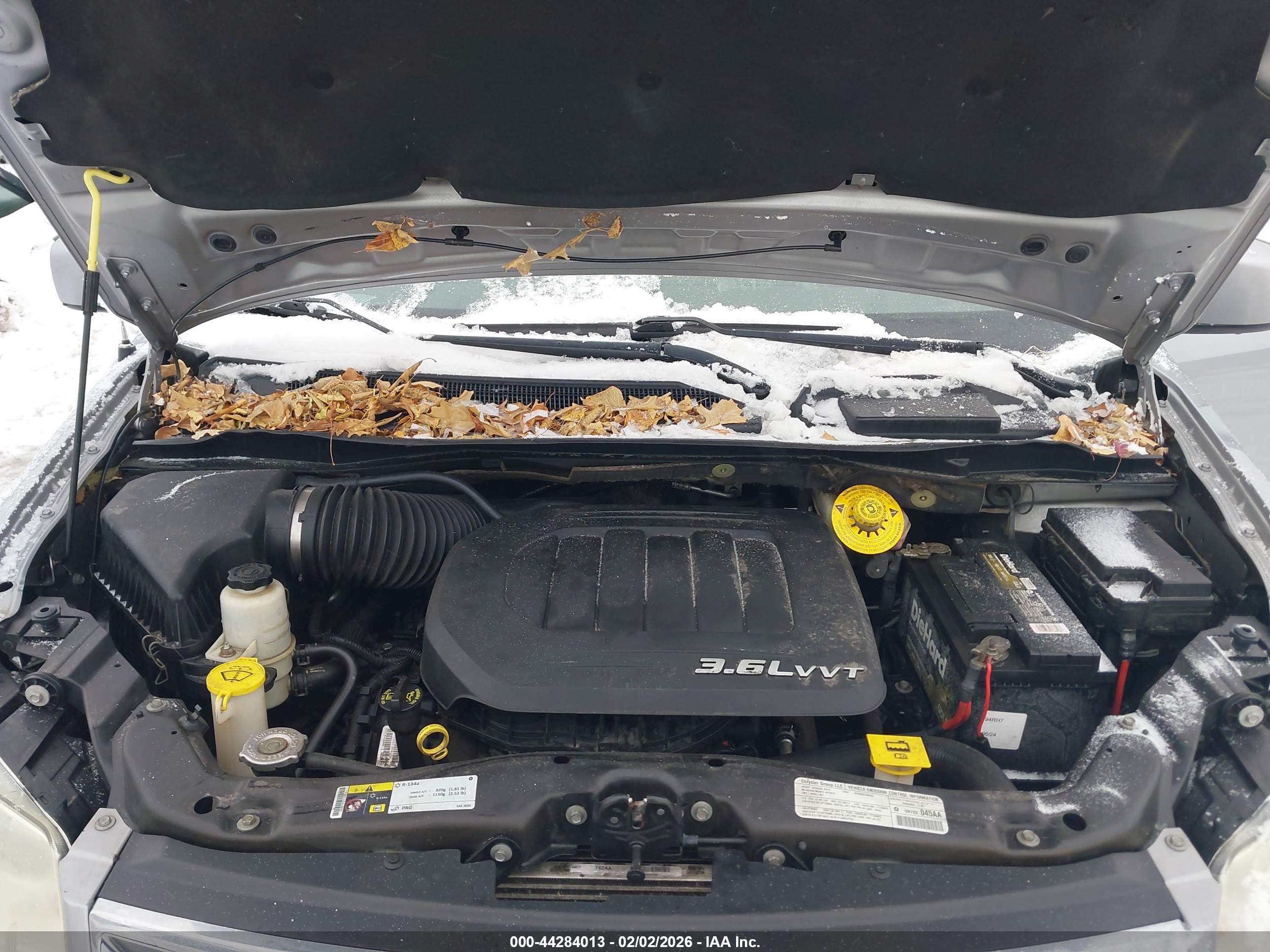 CHRYSLER TOWN image 10