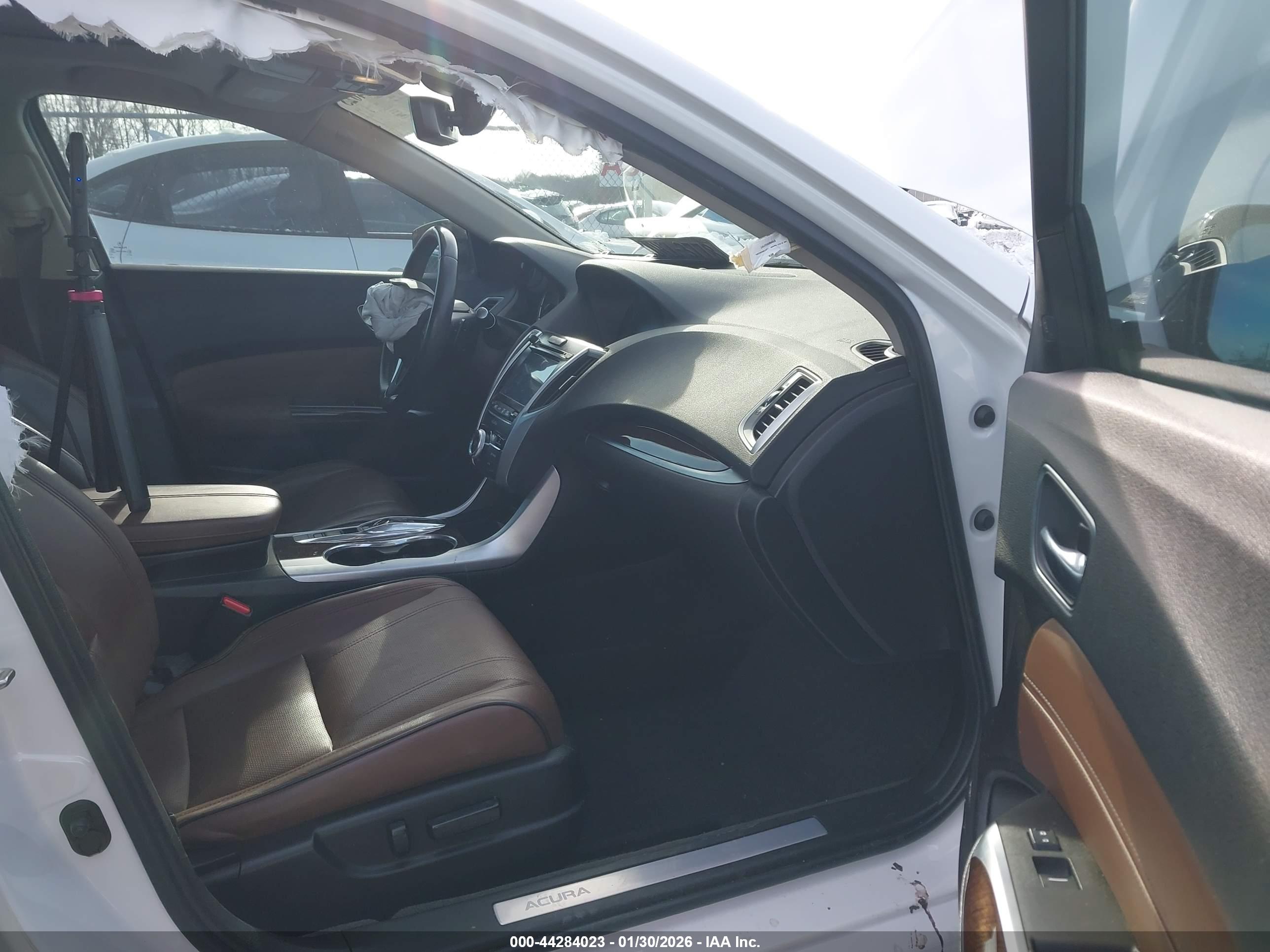 ACURA TLX image 5