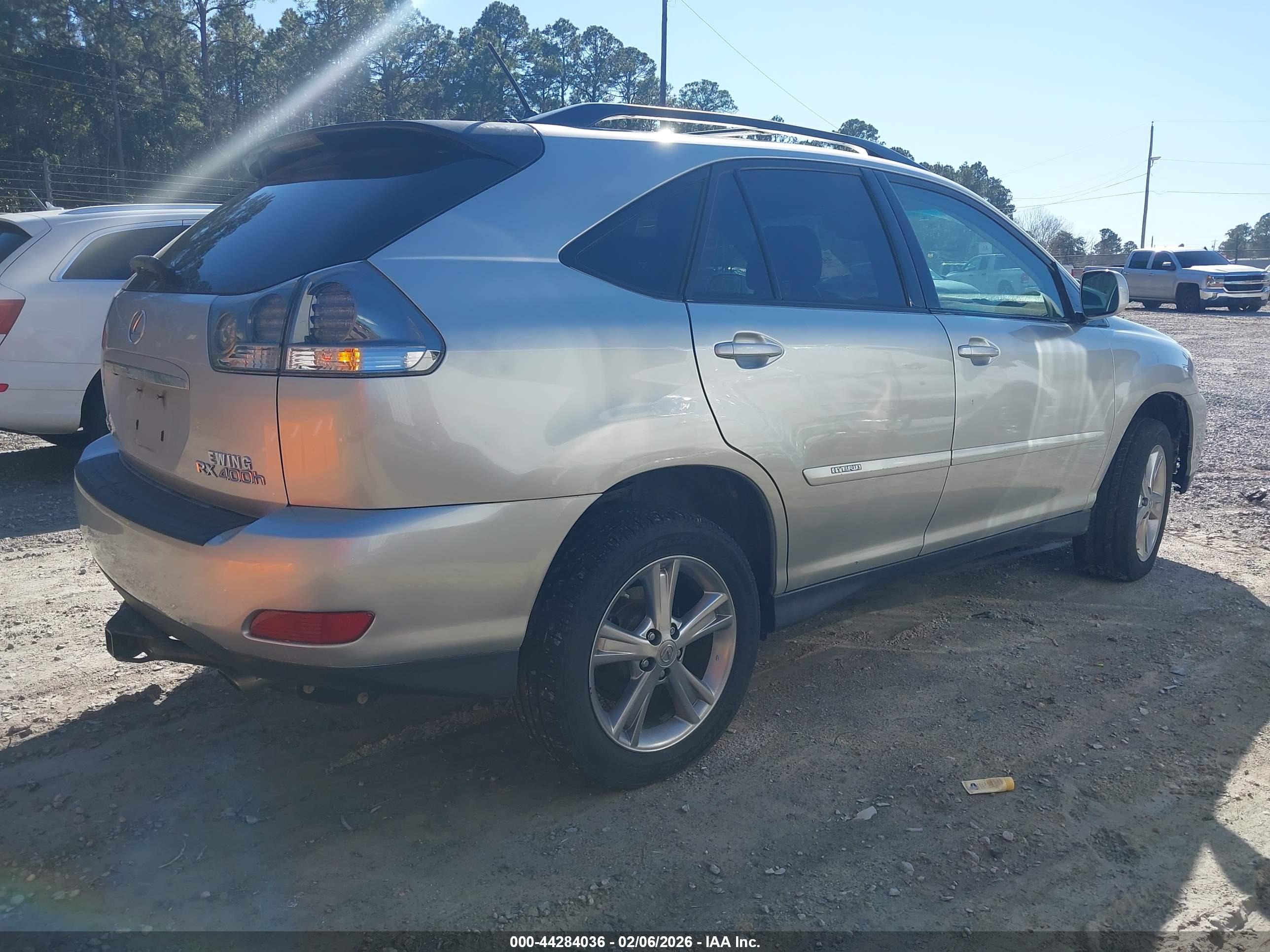 LEXUS RX image 4