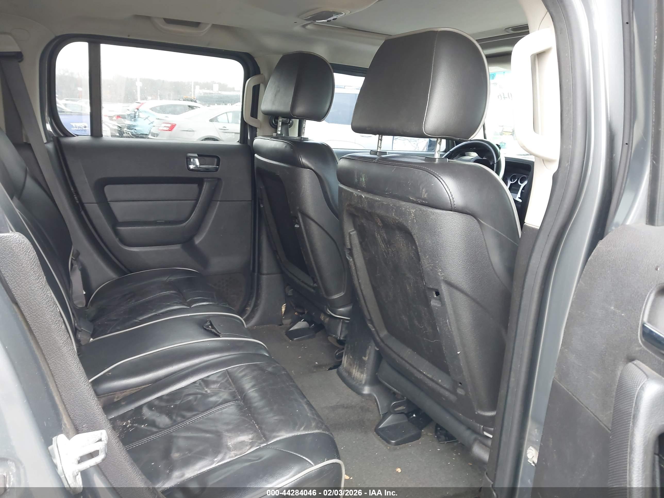 HUMMER H3 image 8