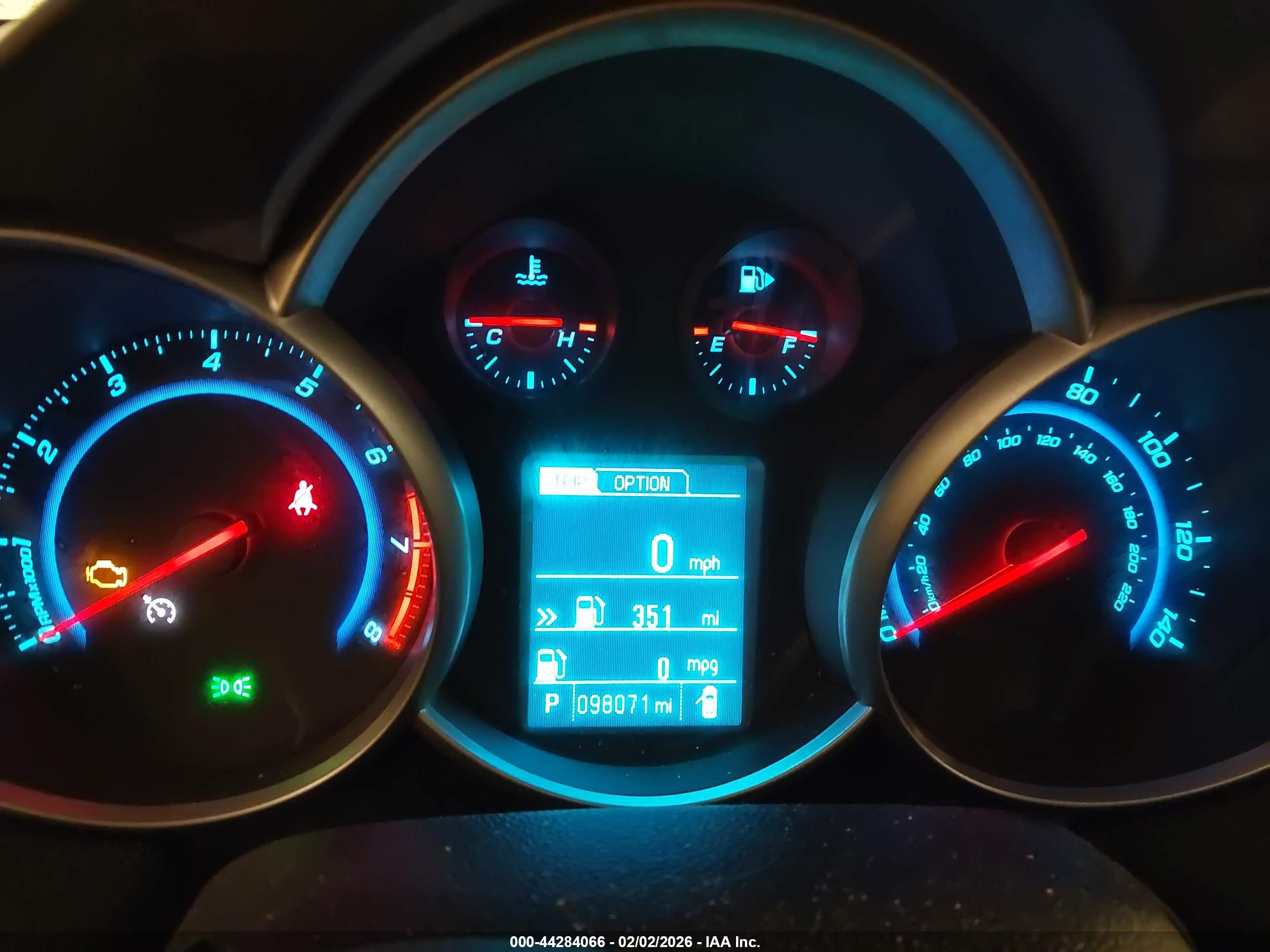 CHEVROLET CRUZE image 7