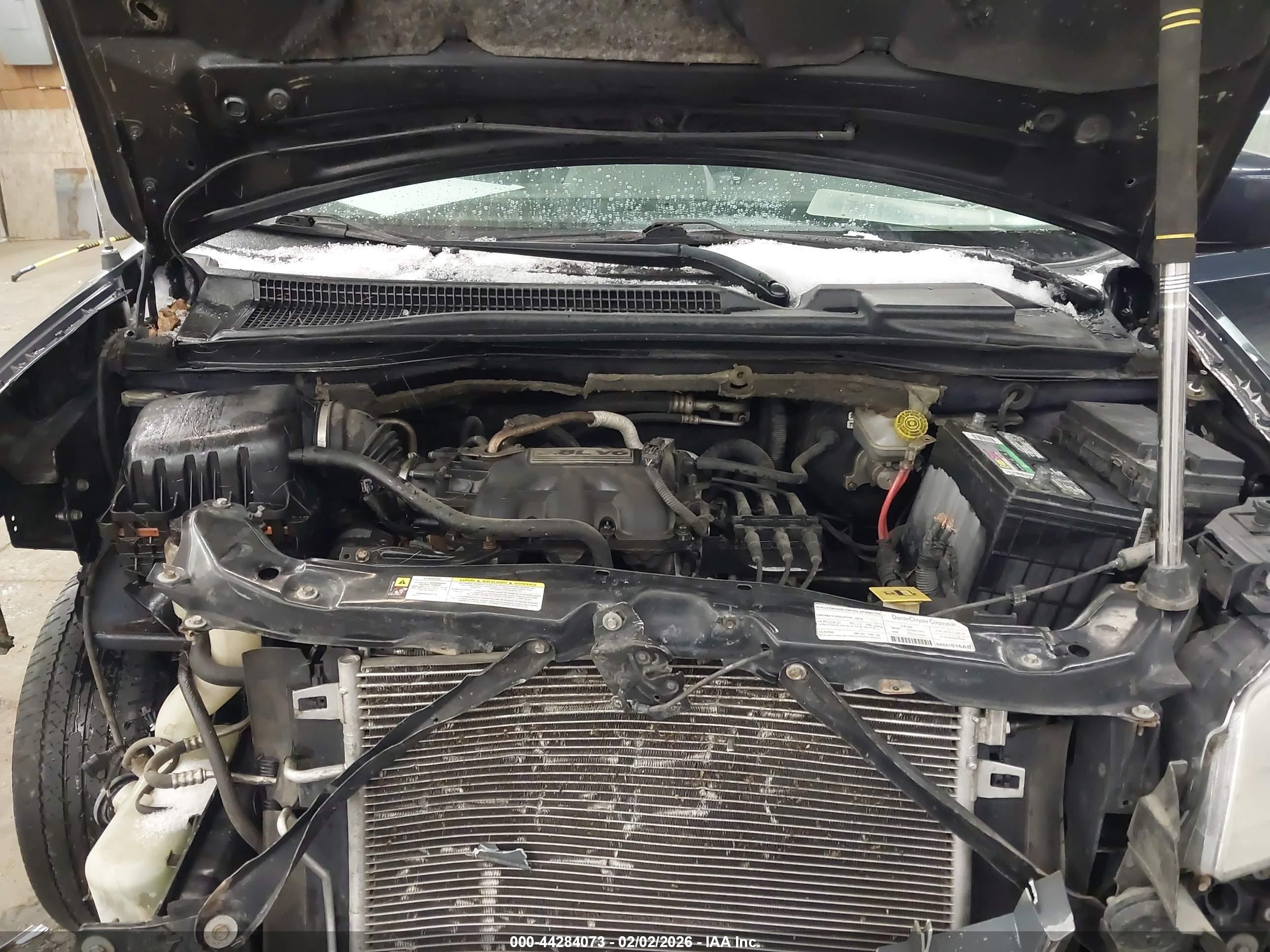 CHRYSLER TOWN image 10