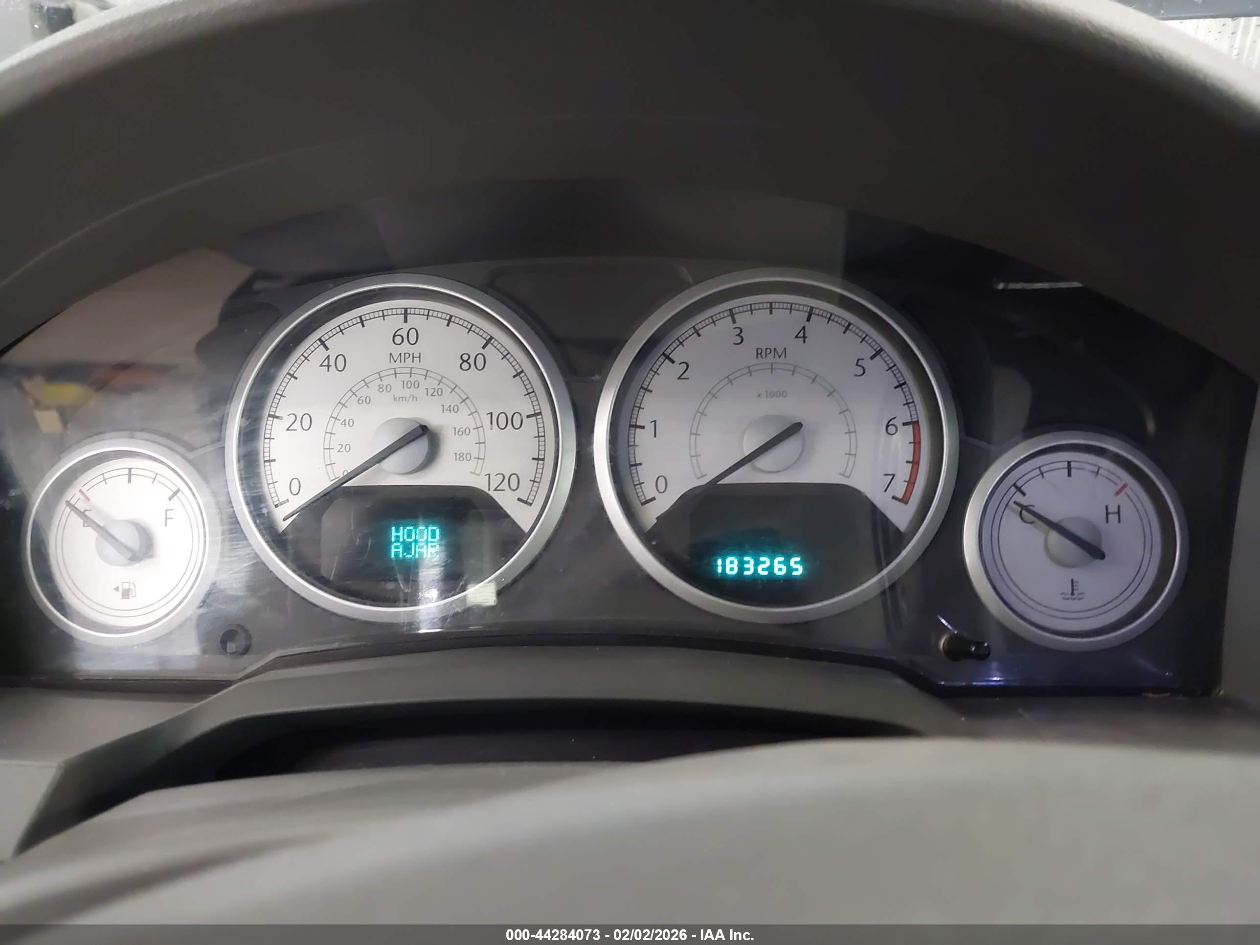 CHRYSLER TOWN image 7