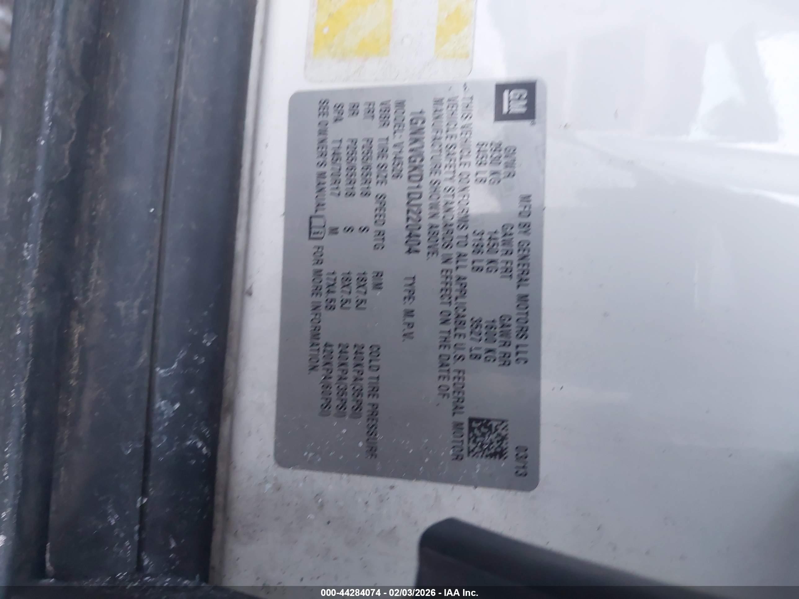 CHEVROLET TRAVERSE image 9