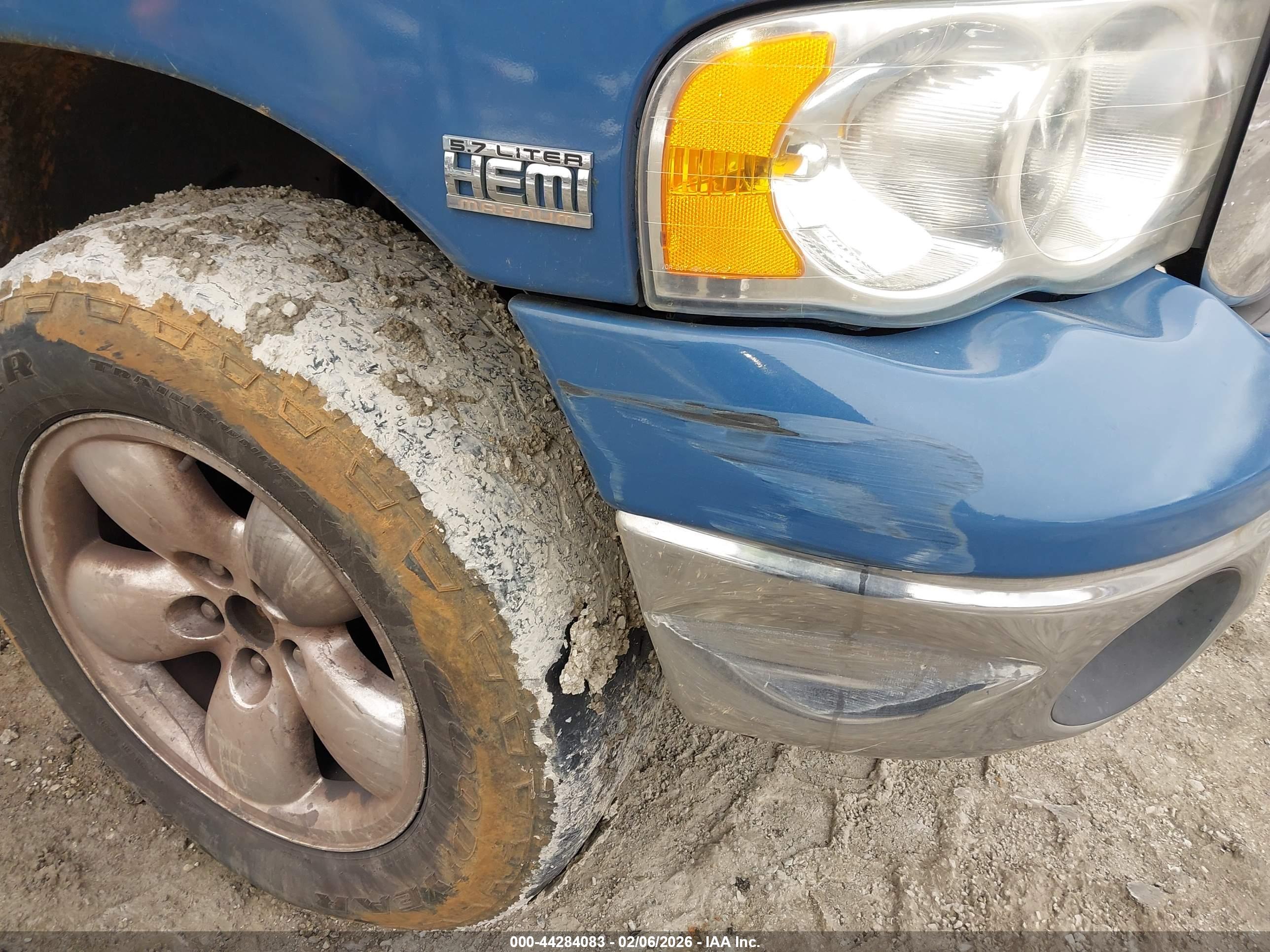 DODGE RAM image 6