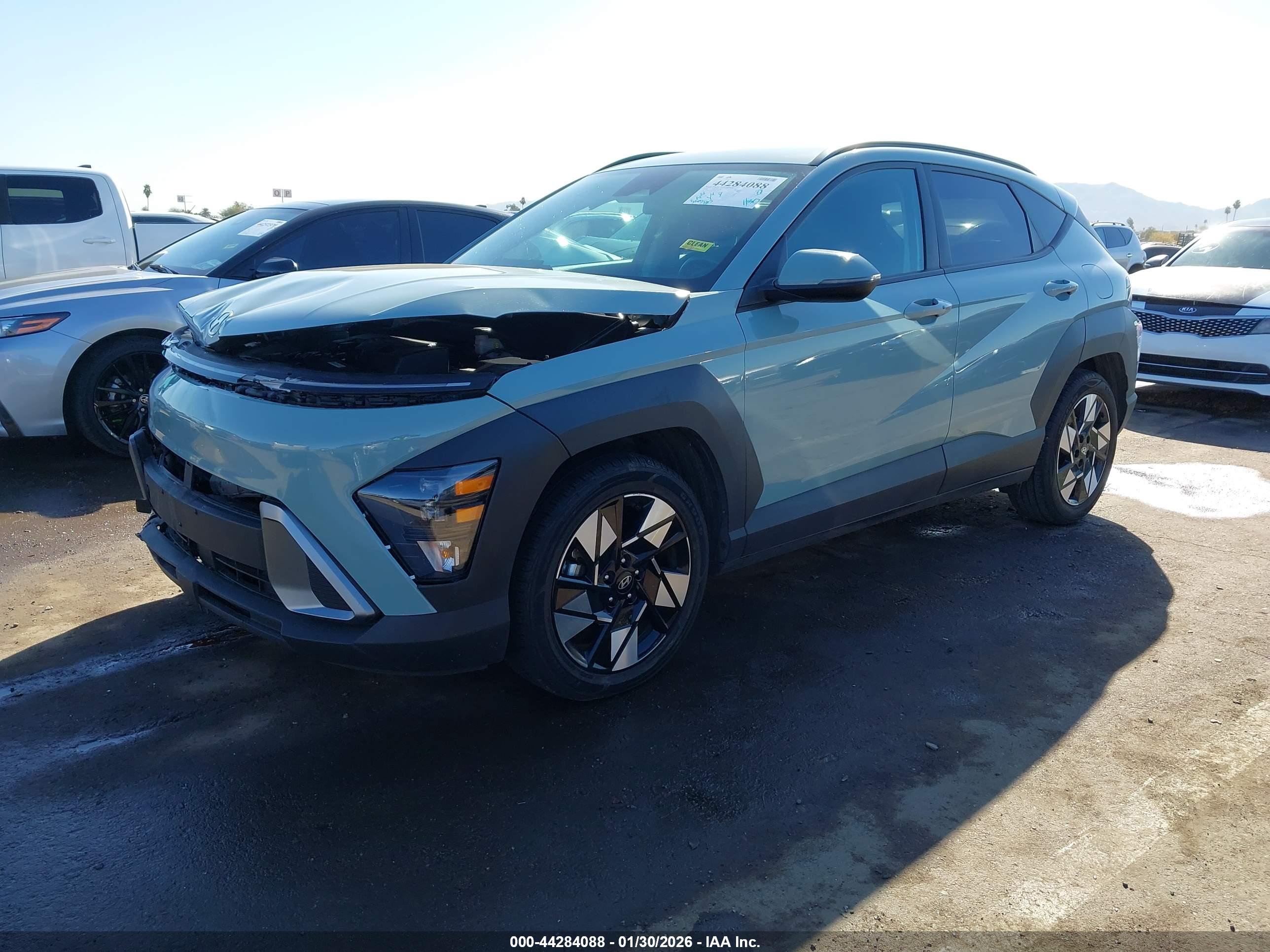 HYUNDAI KONA image 2
