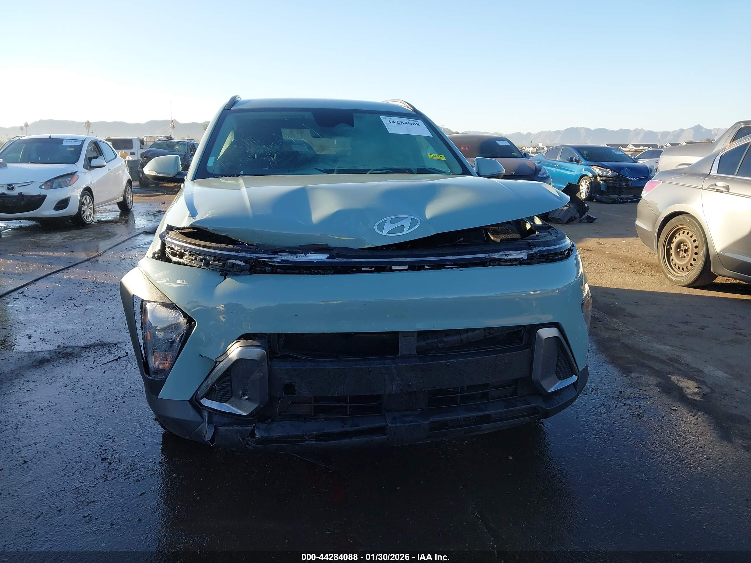 HYUNDAI KONA image 6