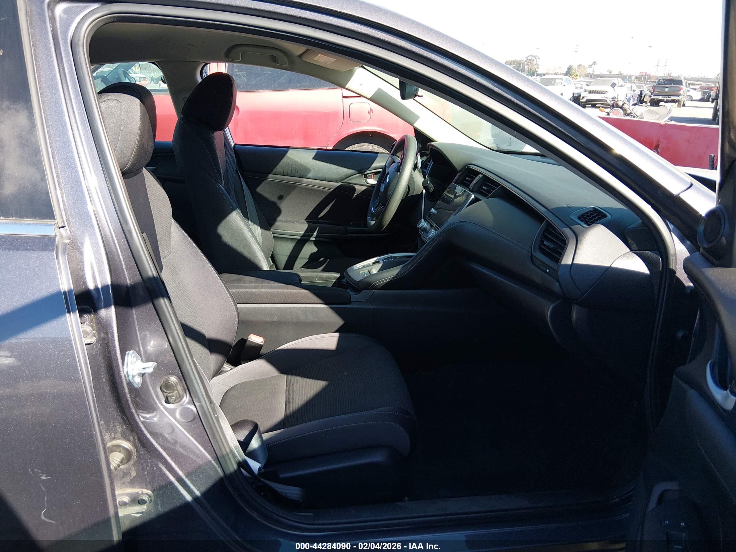 HONDA INSIGHT image 5