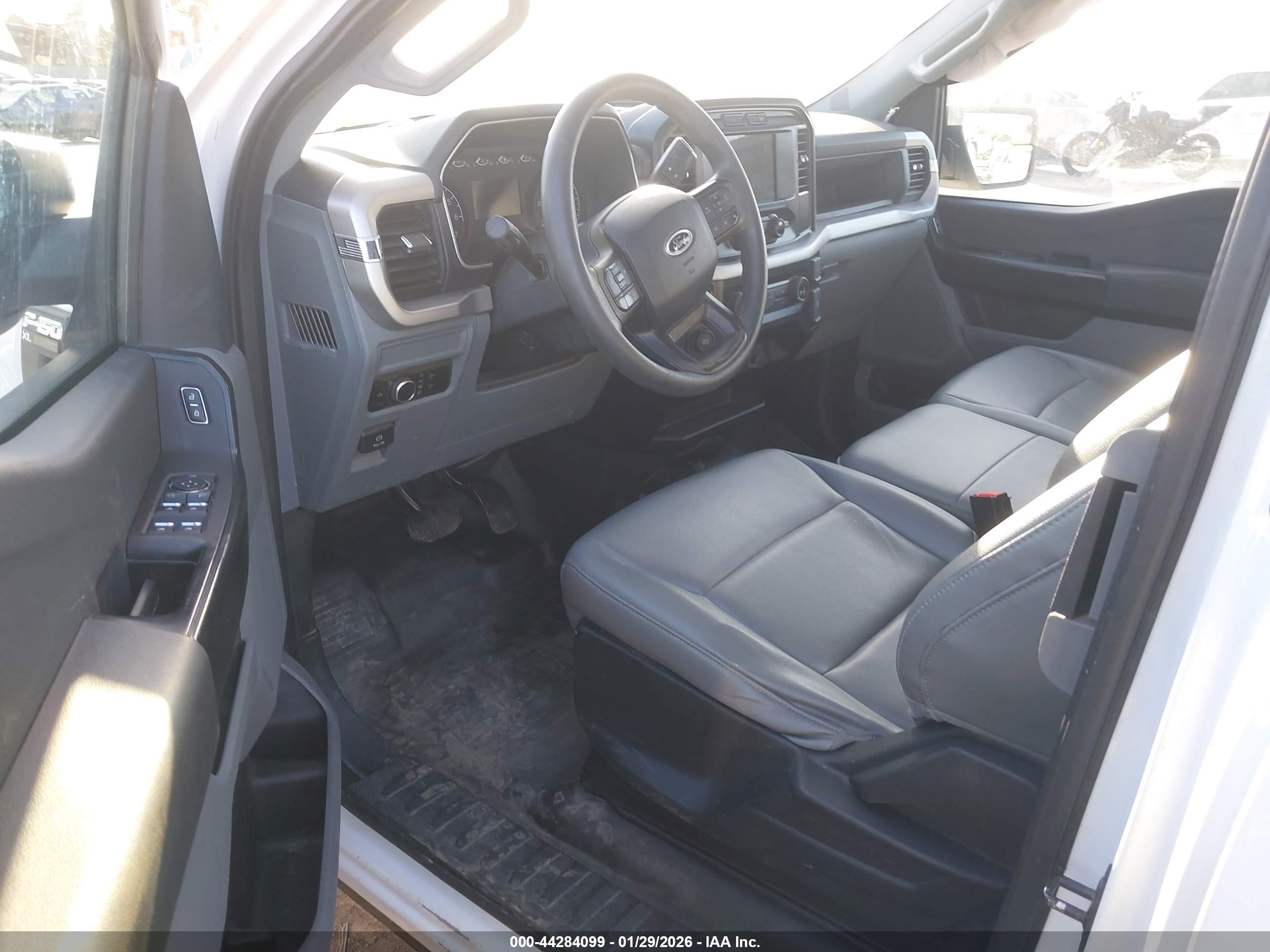 FORD F-150 image 5