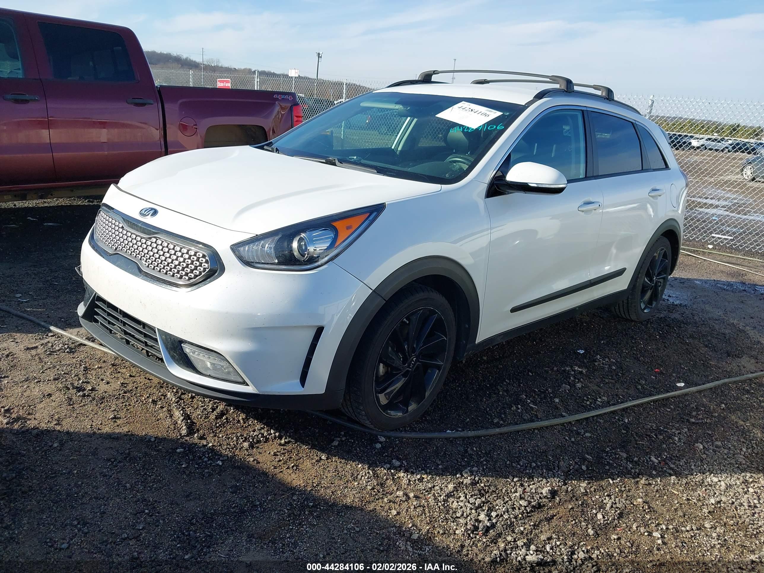KIA NIRO image 2