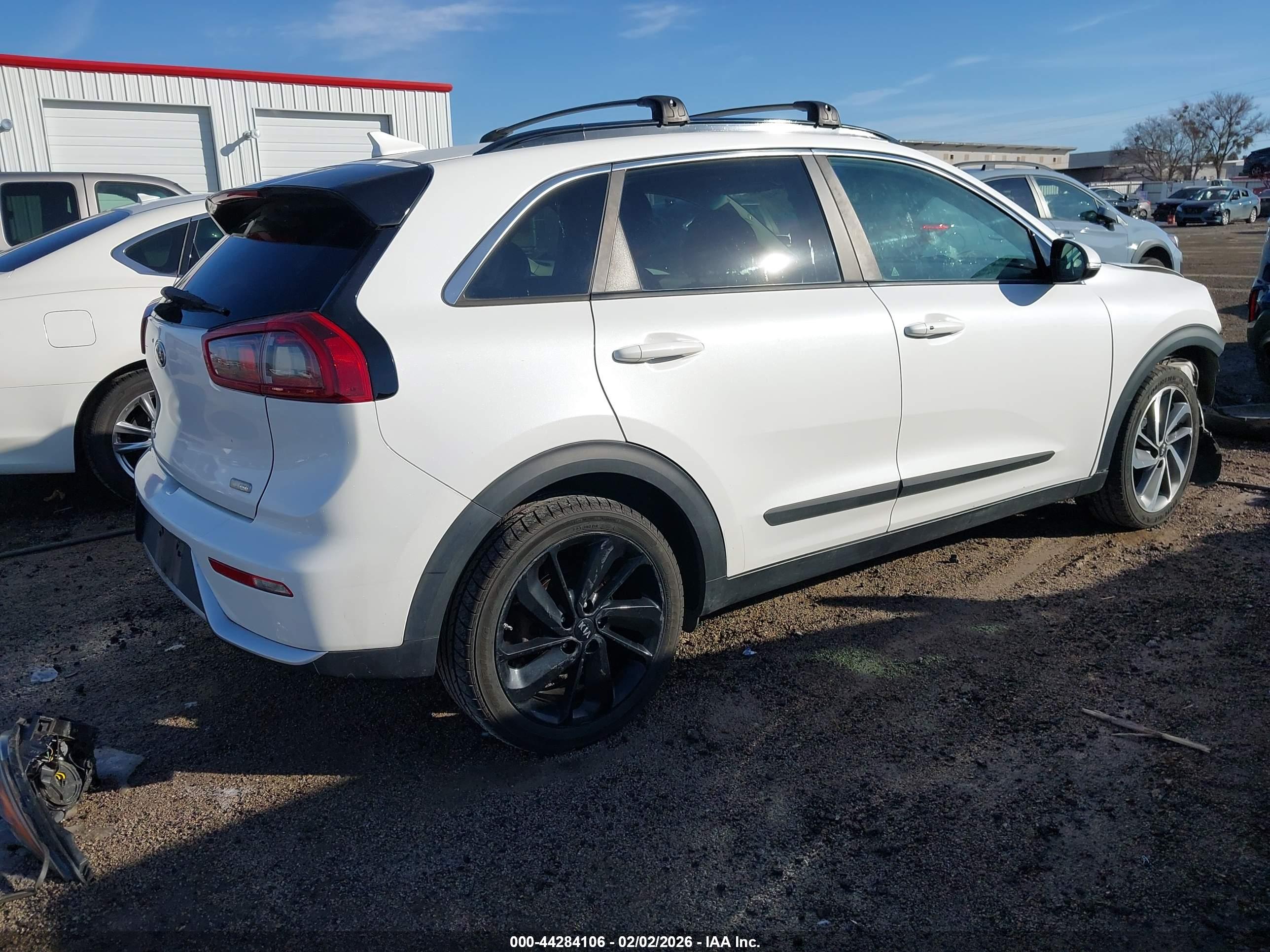 KIA NIRO image 4
