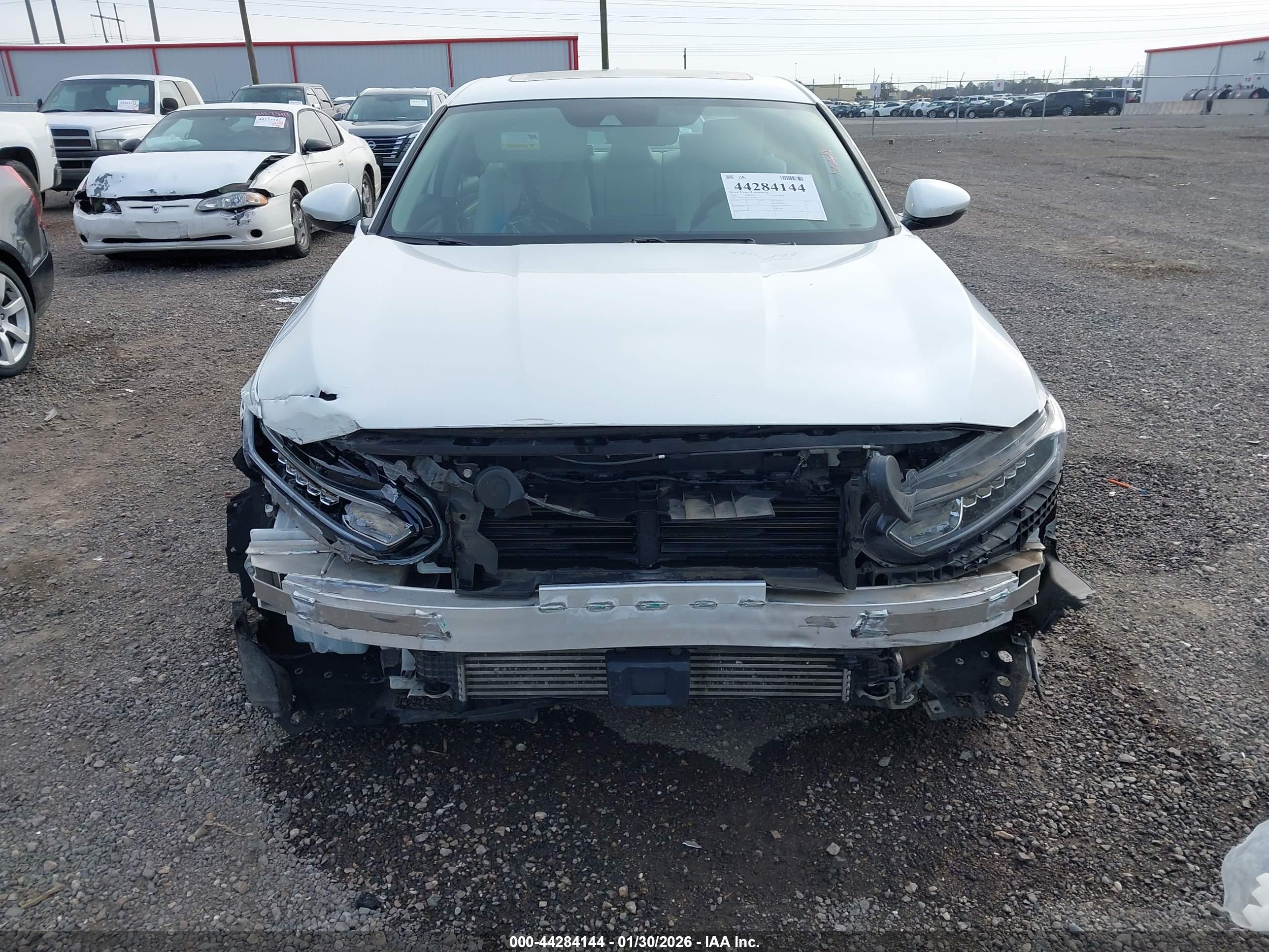 HONDA ACCORD image 6
