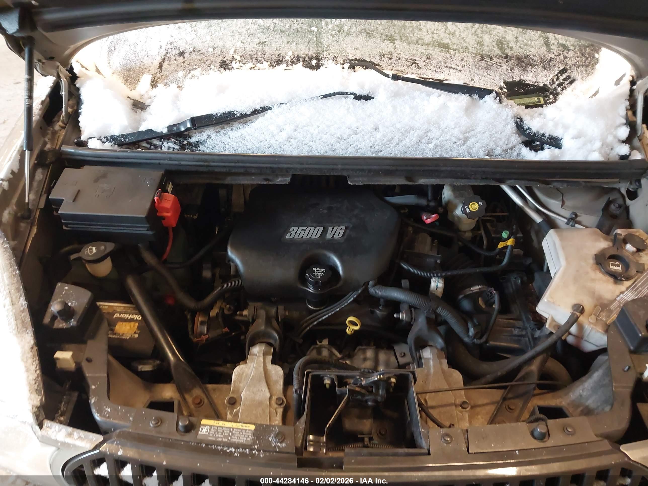 BUICK RENDEZVOUS image 10