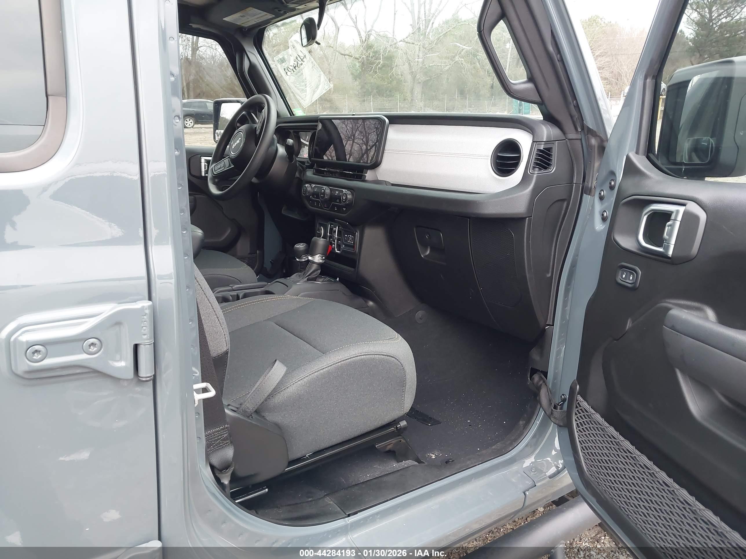 JEEP WRANGLER image 5