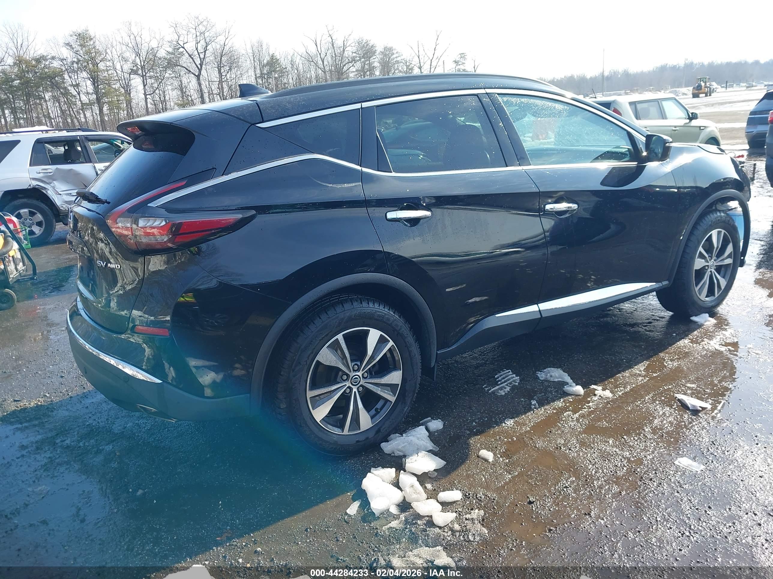 NISSAN MURANO image 4