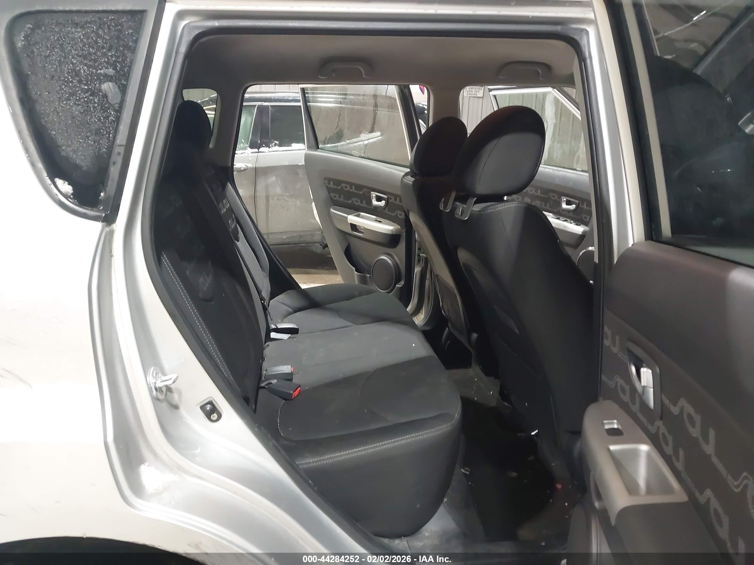 KIA SOUL image 8