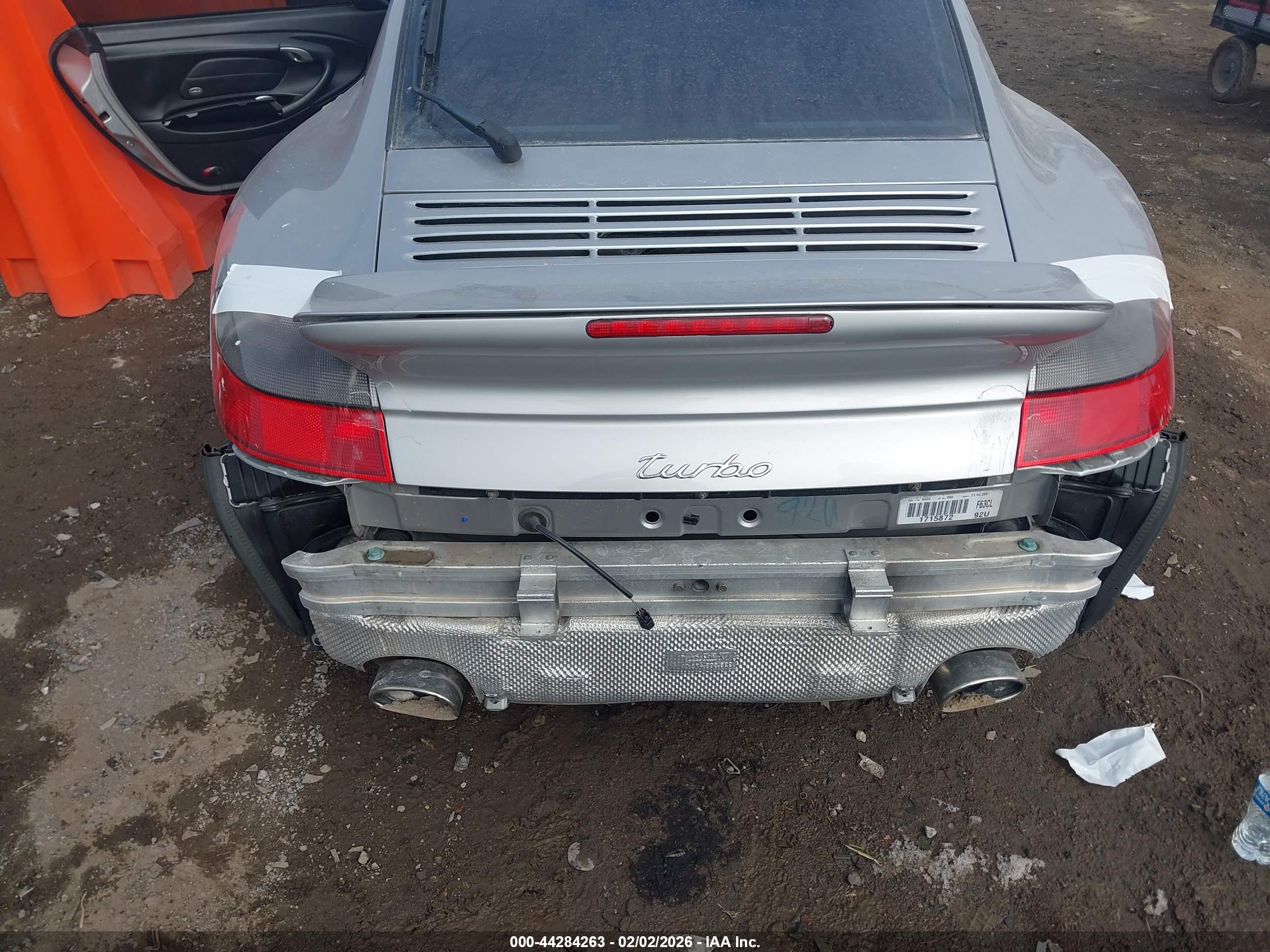 PORSCHE 911 image 6