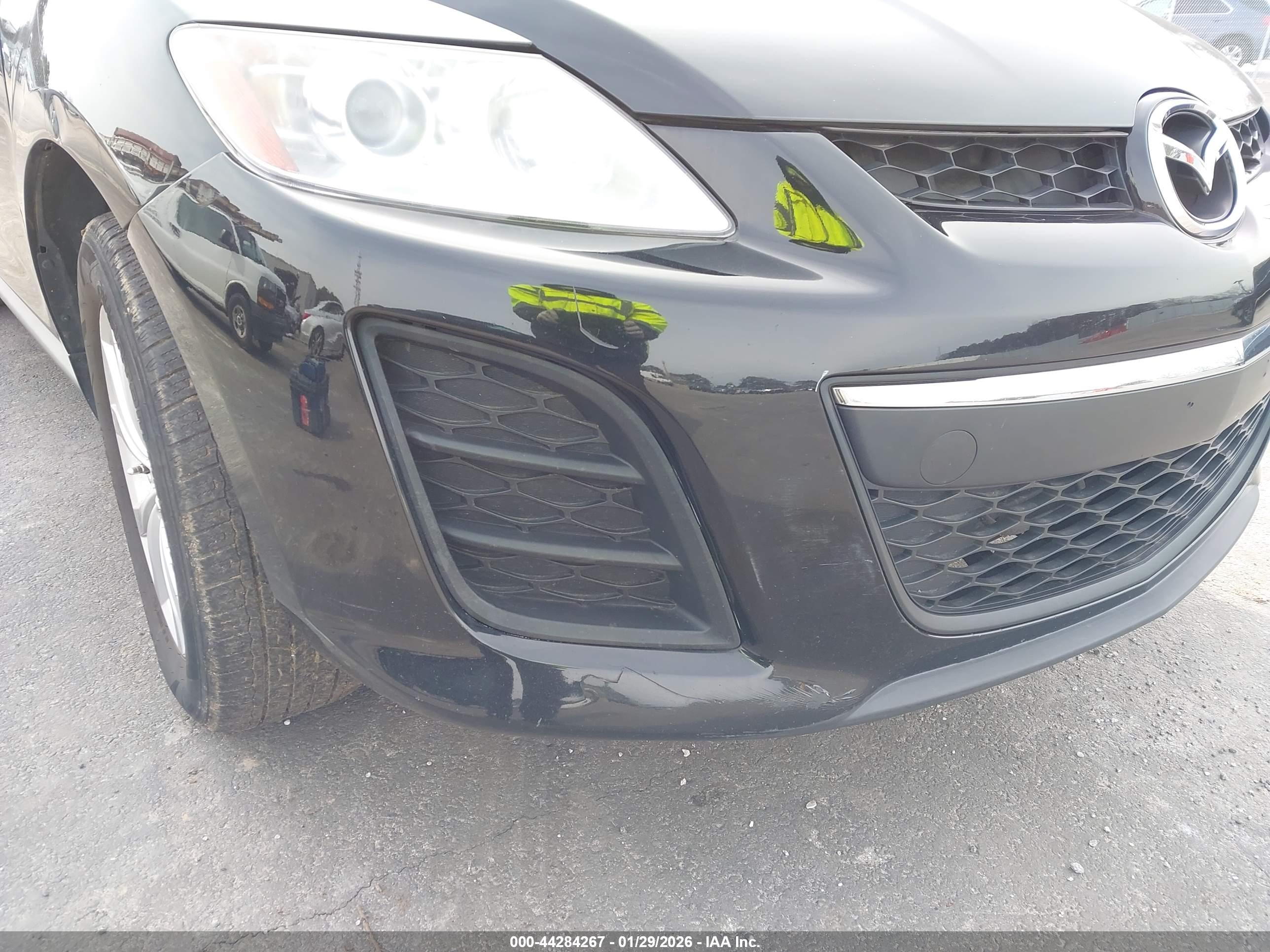MAZDA CX-7 image 6