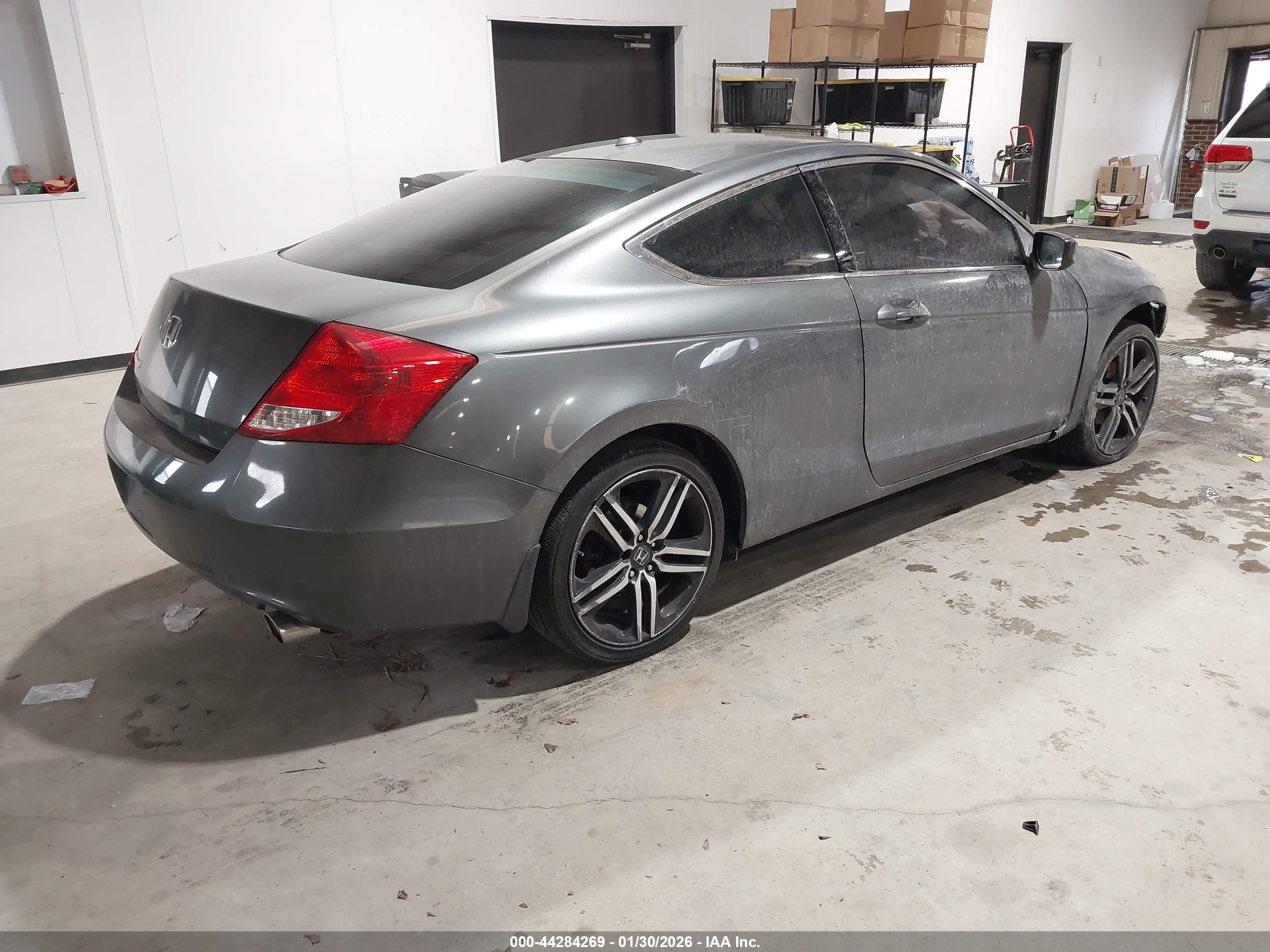 HONDA ACCORD image 4