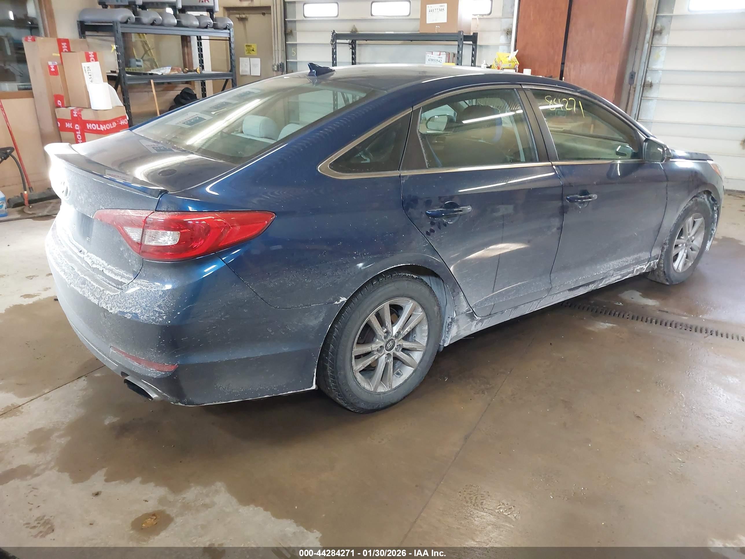 HYUNDAI SONATA image 4