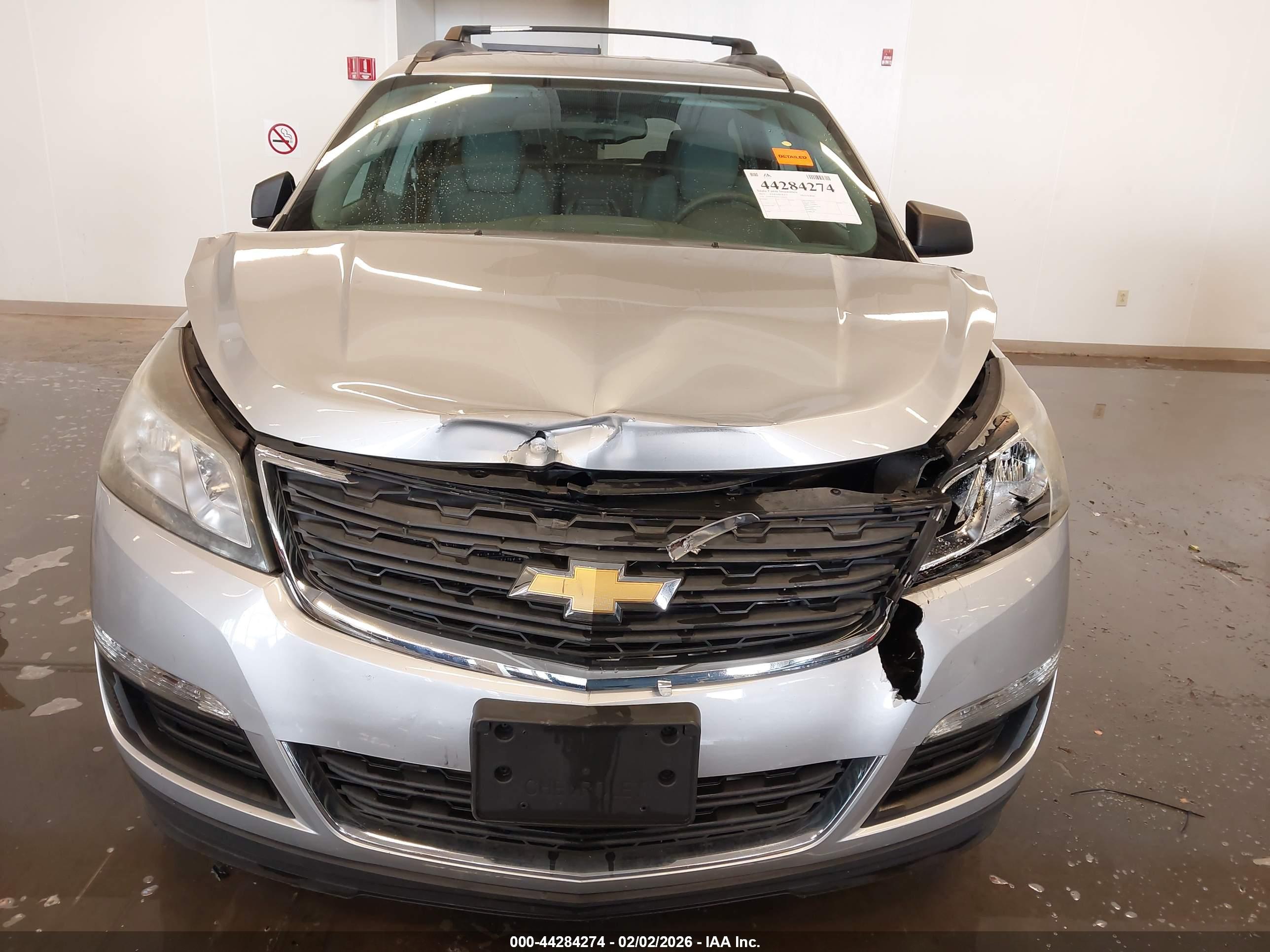 CHEVROLET TRAVERSE image 6