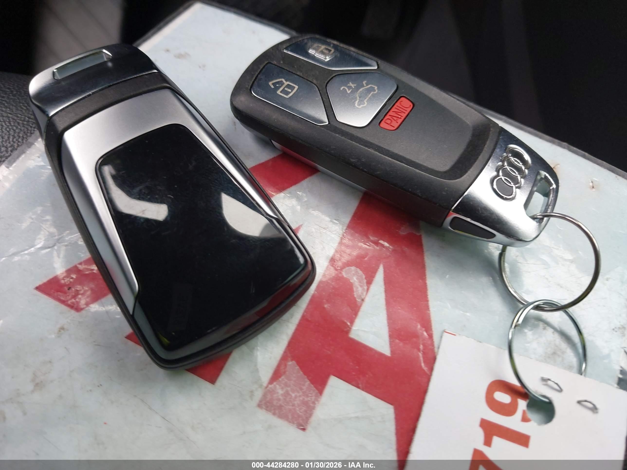 AUDI Q5 image 11