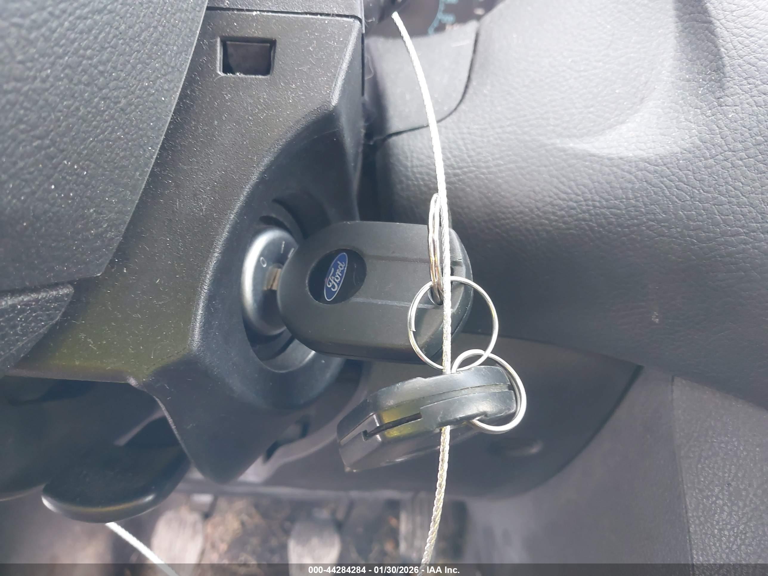 FORD FOCUS image 11