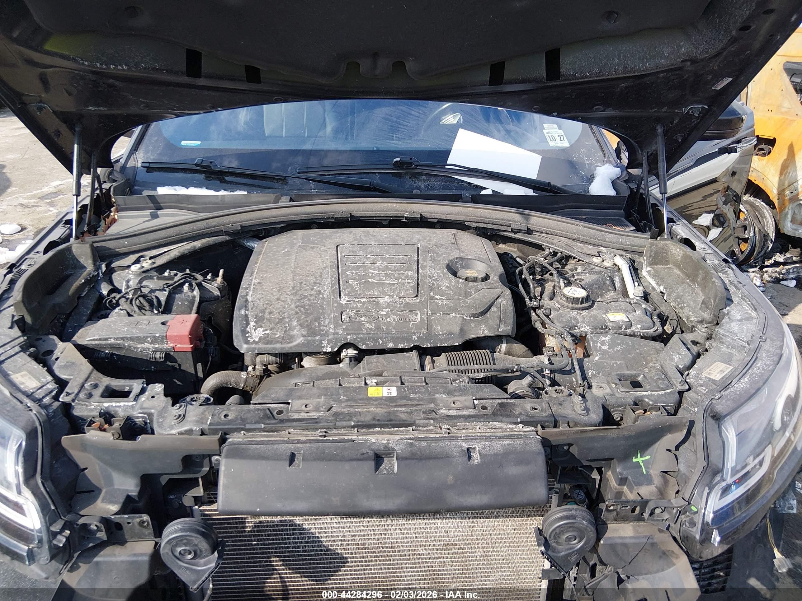 LAND ROVER image 10