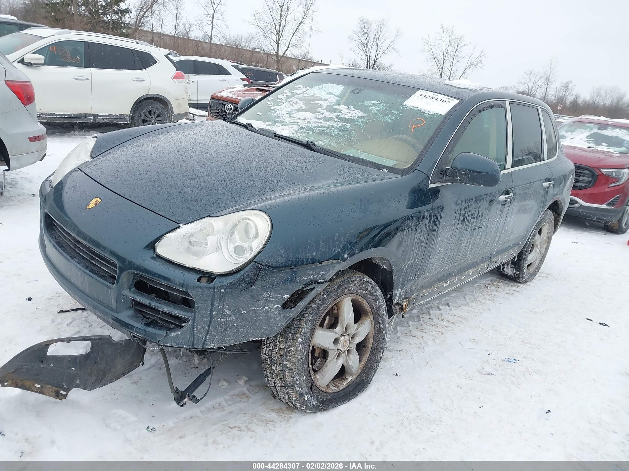 PORSCHE CAYENNE image 2