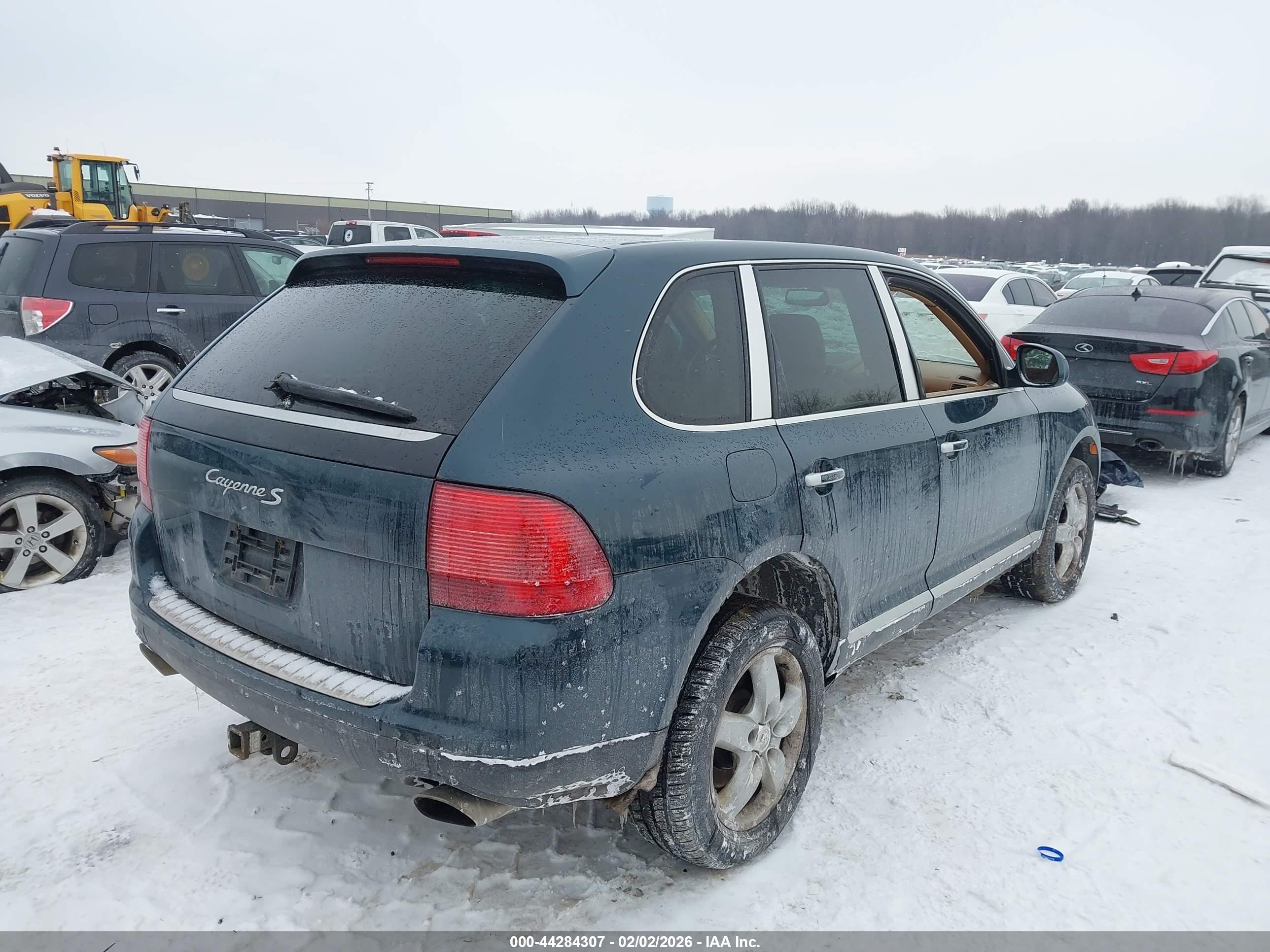PORSCHE CAYENNE image 4